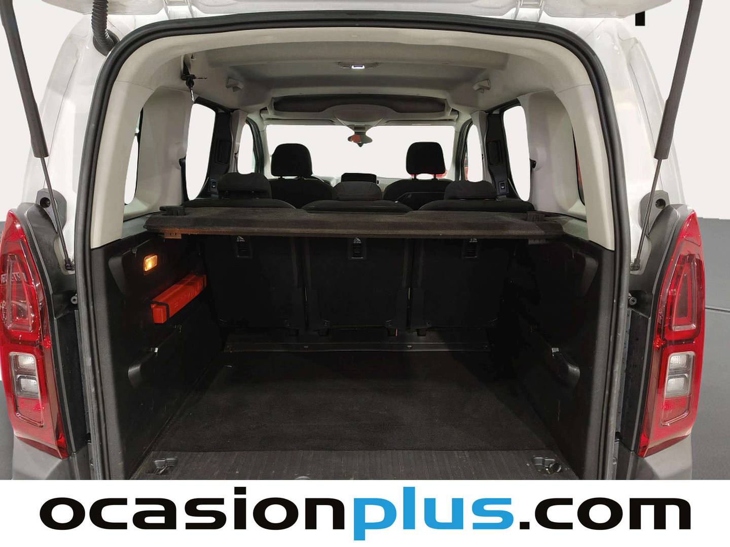 Foto Citroën Berlingo Citroen Berlingo BlueHDi 130 S&S Talla M Shine EAT8 (130 CV) Pack XTR