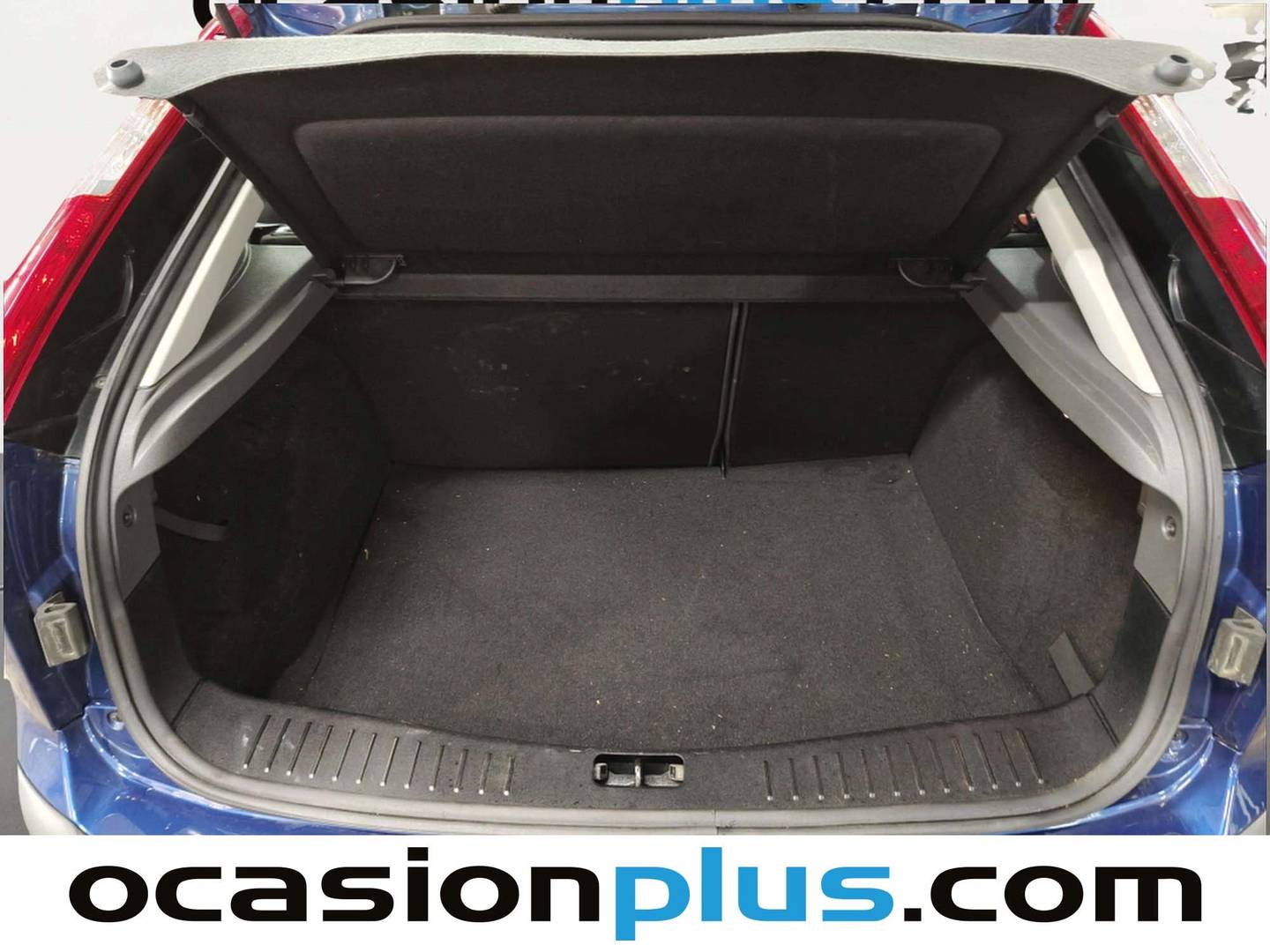 Foto Ford Focus Ford Focus 1.6 Trend (100 CV)