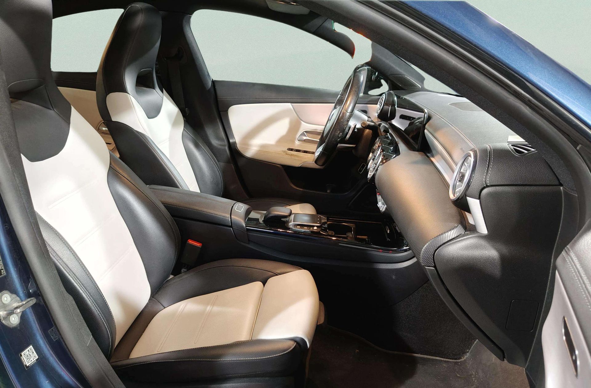 Mercedes-Benz CLA 220 d - foto 25