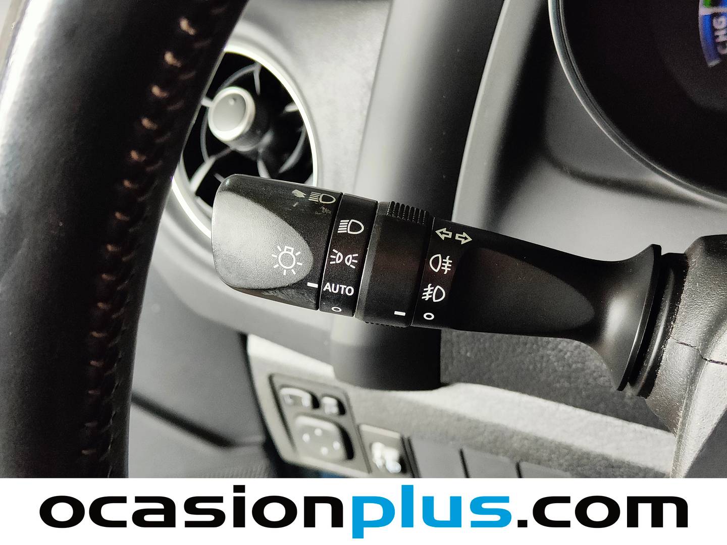 Toyota Auris Toyota Auris 140H Hybrid Active (136 CV) de segunda mano