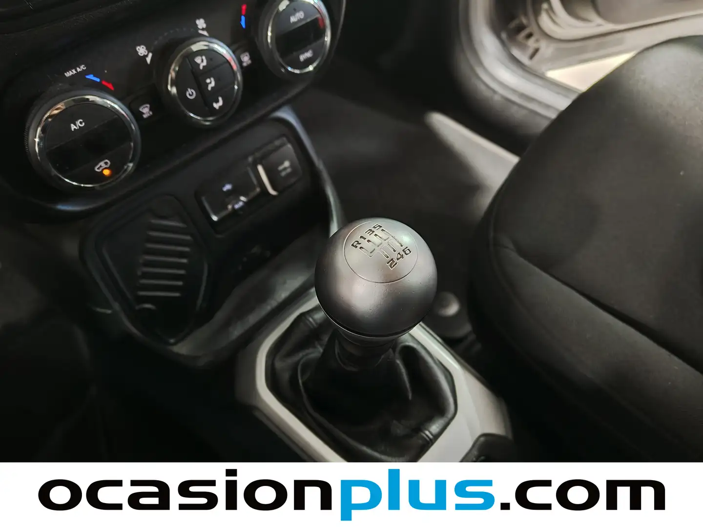 Foto Jeep Renegade Jeep Renegade 1.6 Multijet Limited 4x2  (120 CV)