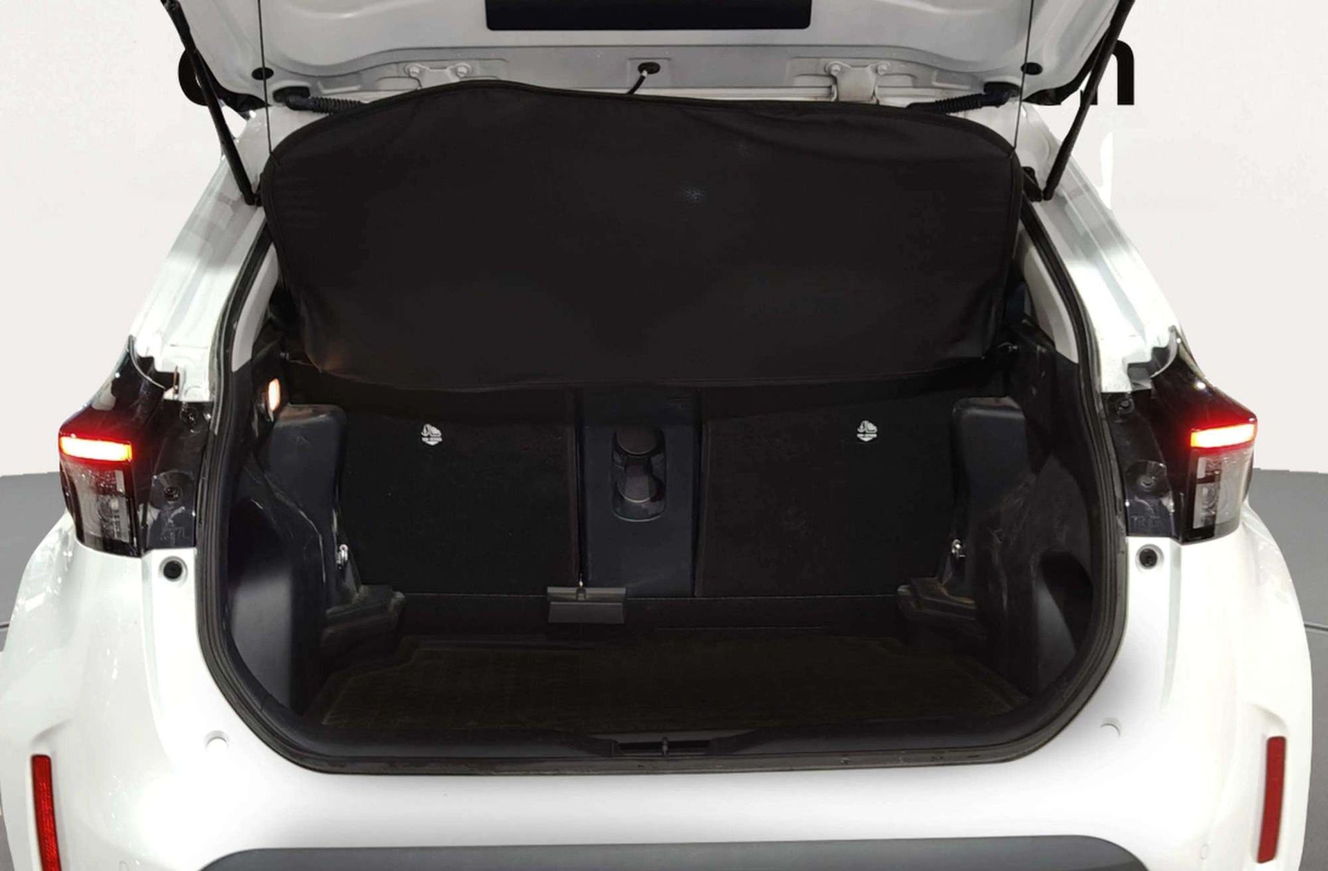 Toyota Yaris Cross 120H Style - foto 18