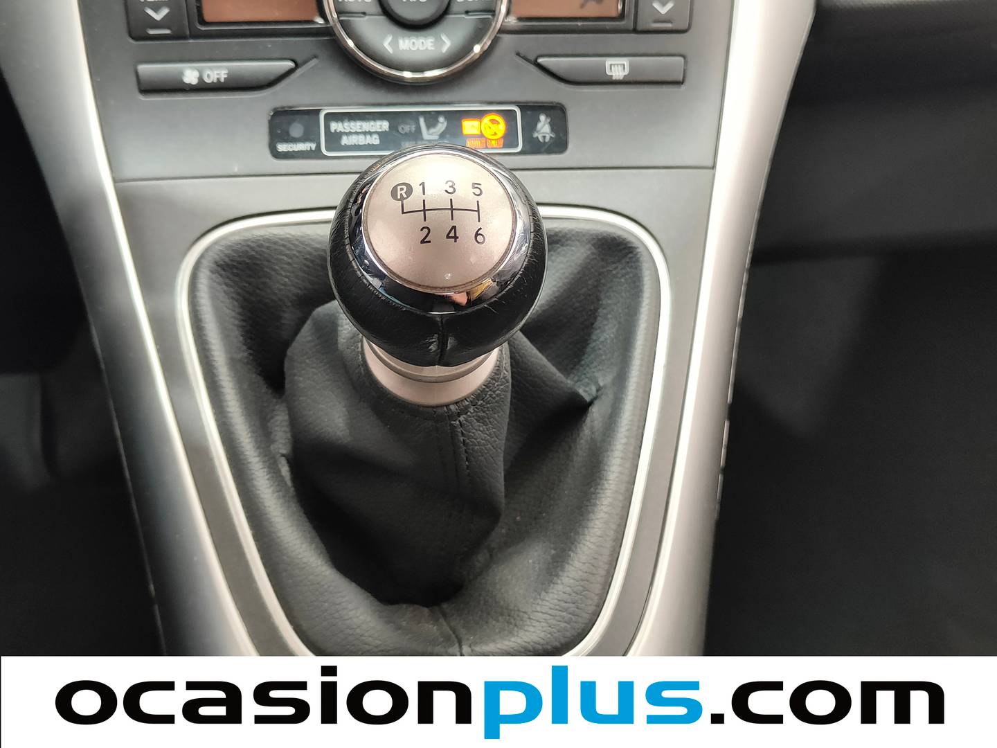 Toyota Auris Toyota Auris 1.6 VVT-I Active (132 CV) de segunda mano
