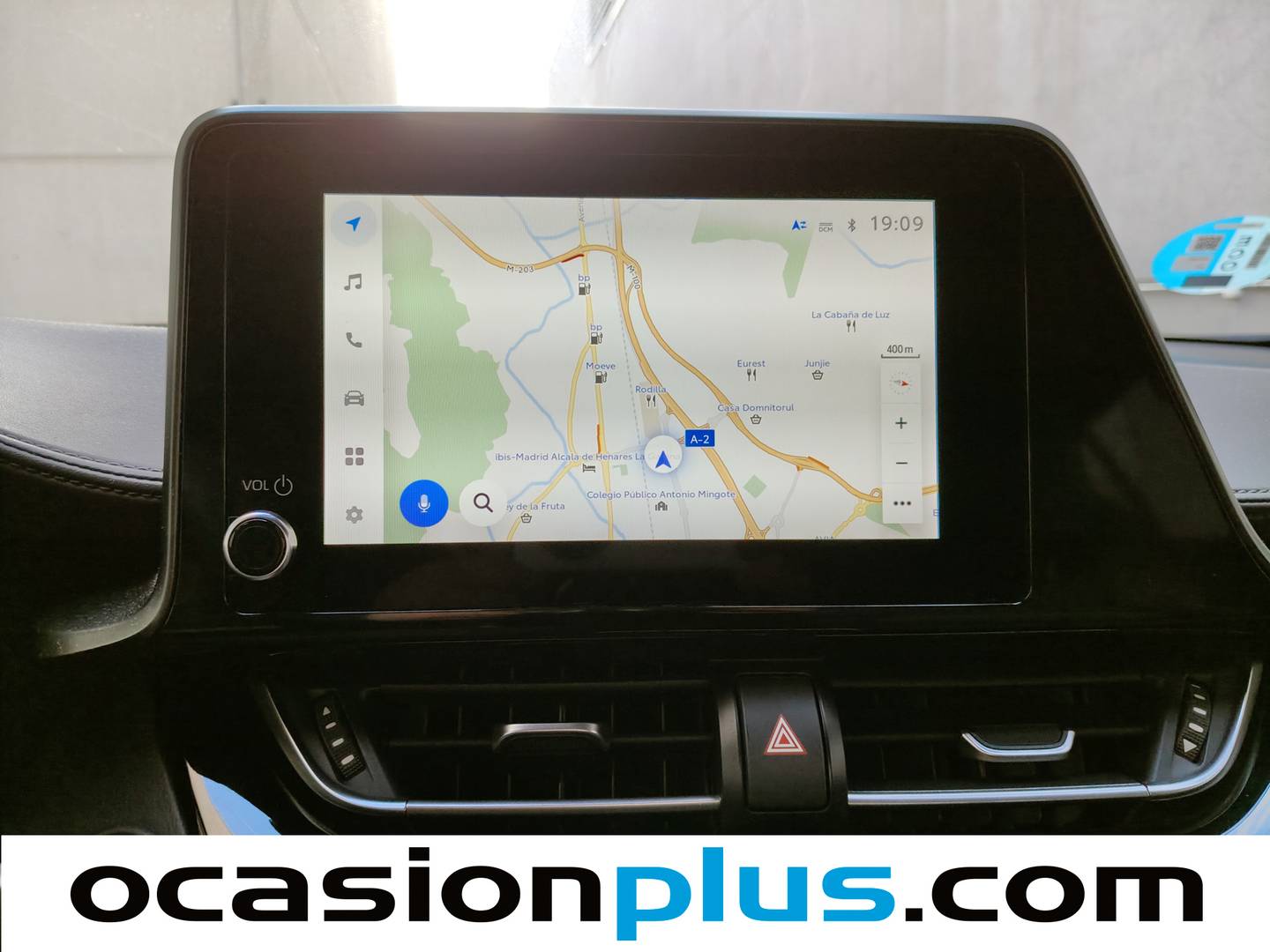 Extras y acabados del Toyota C-HR Toyota C-HR 180H Advance (184 CV)