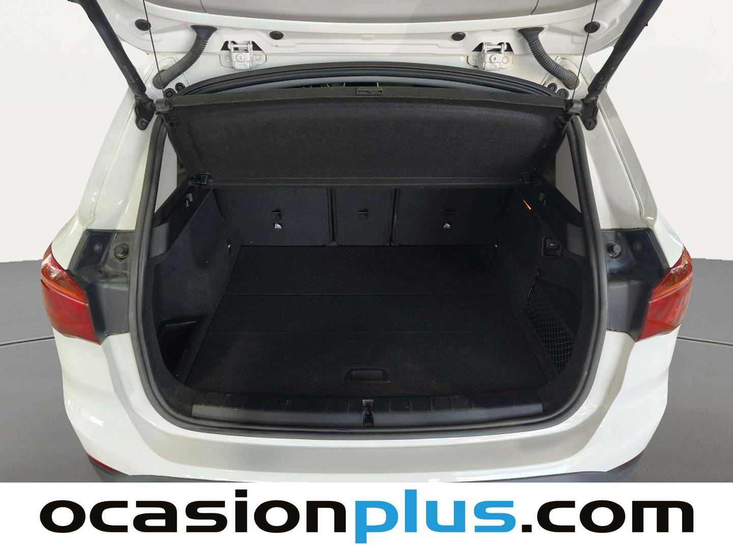 Fotos maletero BMW X1 BMW X1 sDrive16d  ( 116 CV )