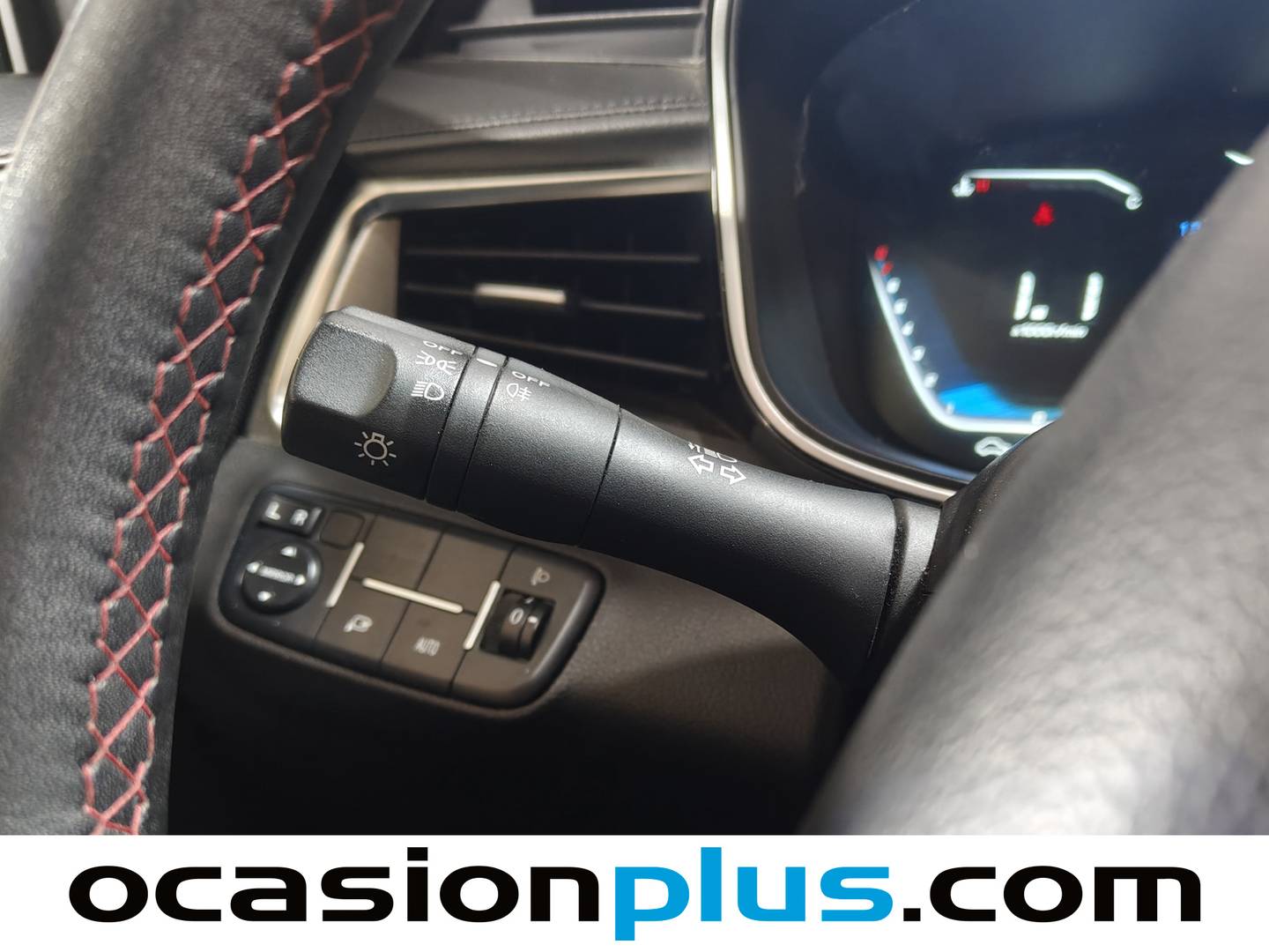 Foto SWM G01 SWM G01 1.5T Luxury (131 CV)