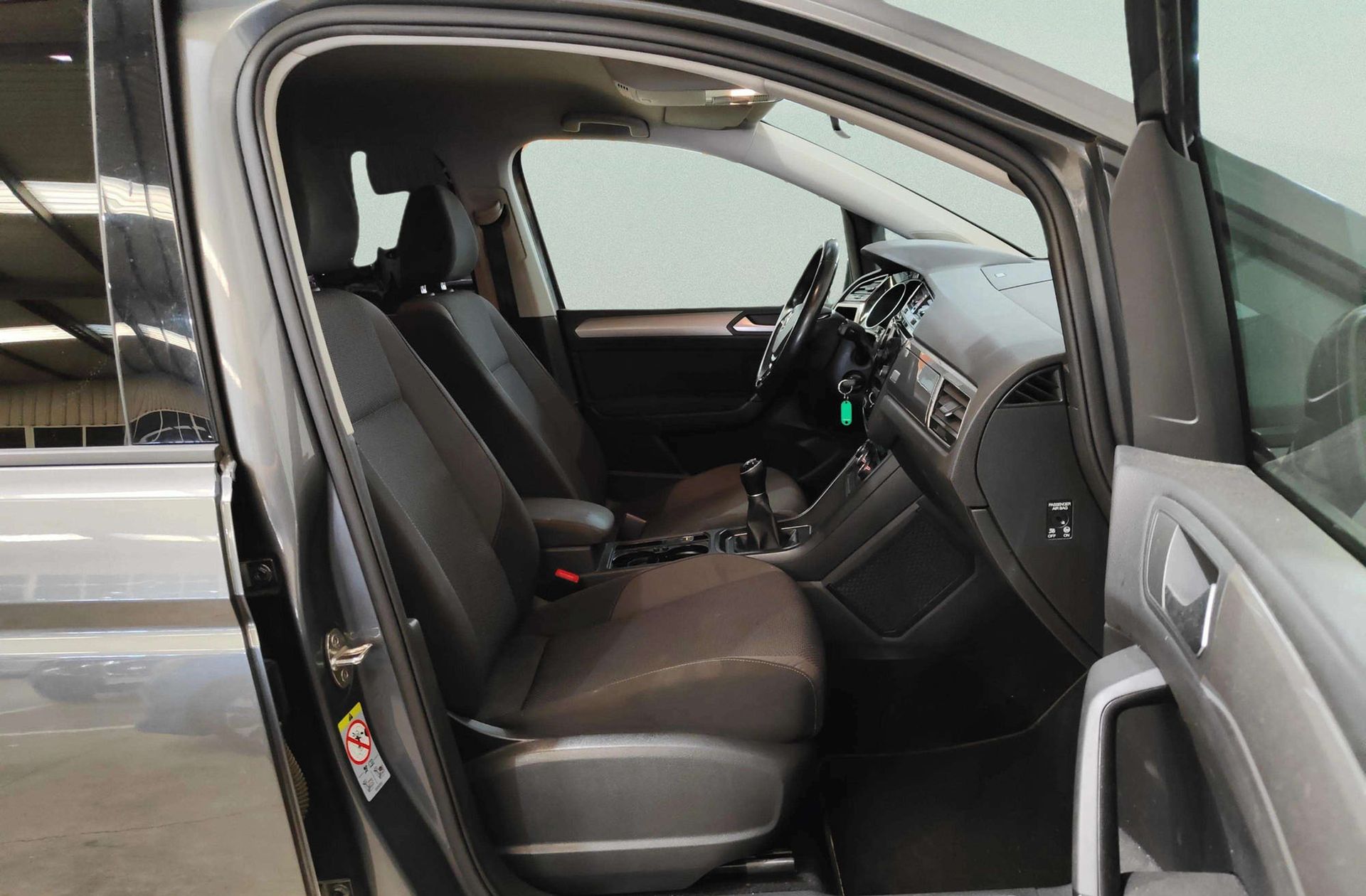 Volkswagen Touran Business Navi 1.6 TDI 7 plazas - foto 17