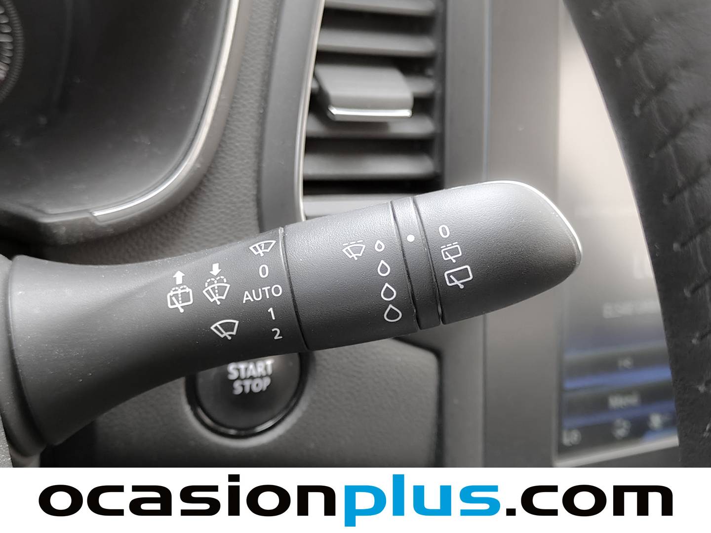 Renault Mégane Renault Megane Zen TCe (140 CV) GPF gasolina