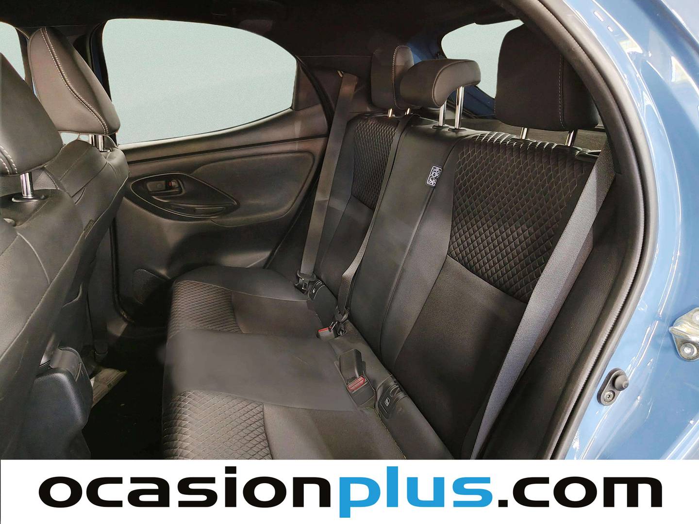 Foto asientos traseros Toyota Yaris Toyota Yaris 120H Style (116 CV)