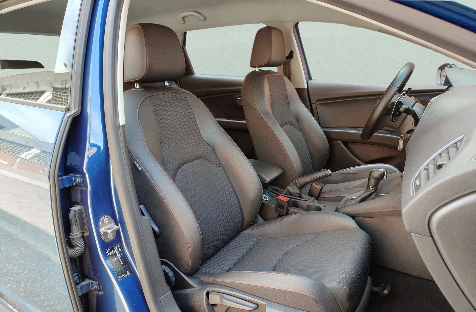 SEAT León ST 2.0 TDI FR DSG - foto 19