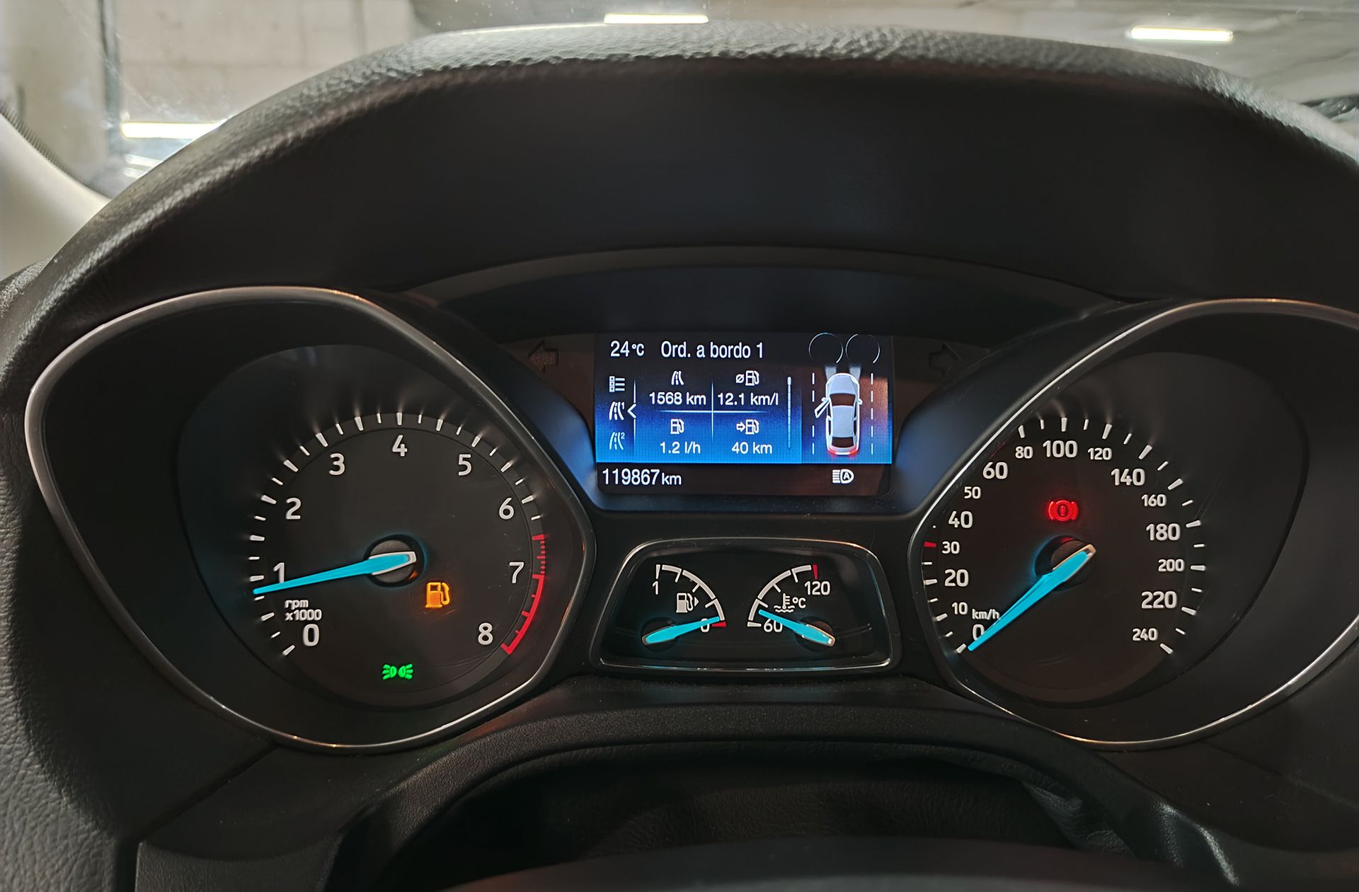 Ford Focus 1.5 EcoBoost Sport - foto 19