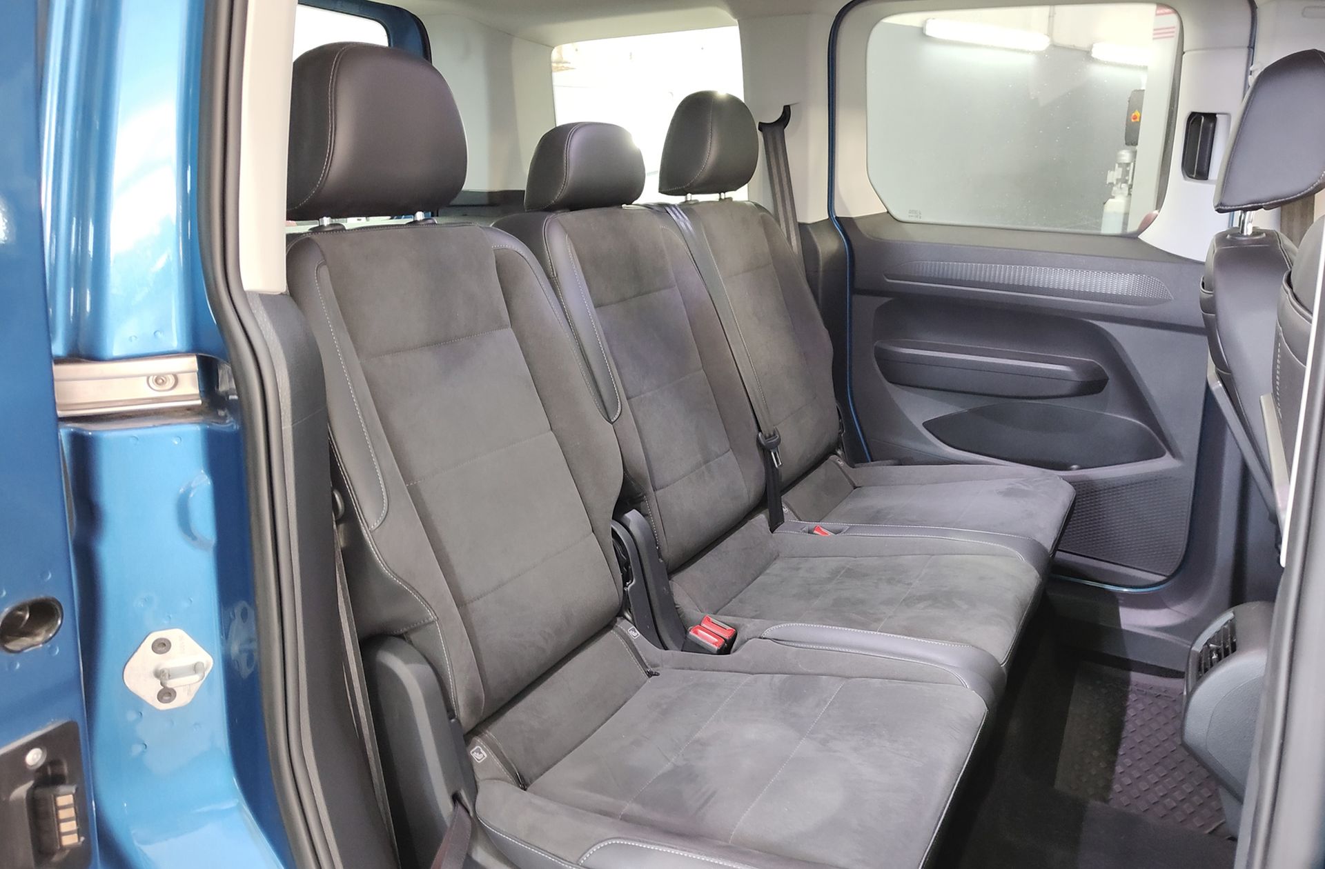 Volkswagen Caddy Life 1.5 TSI - foto 16