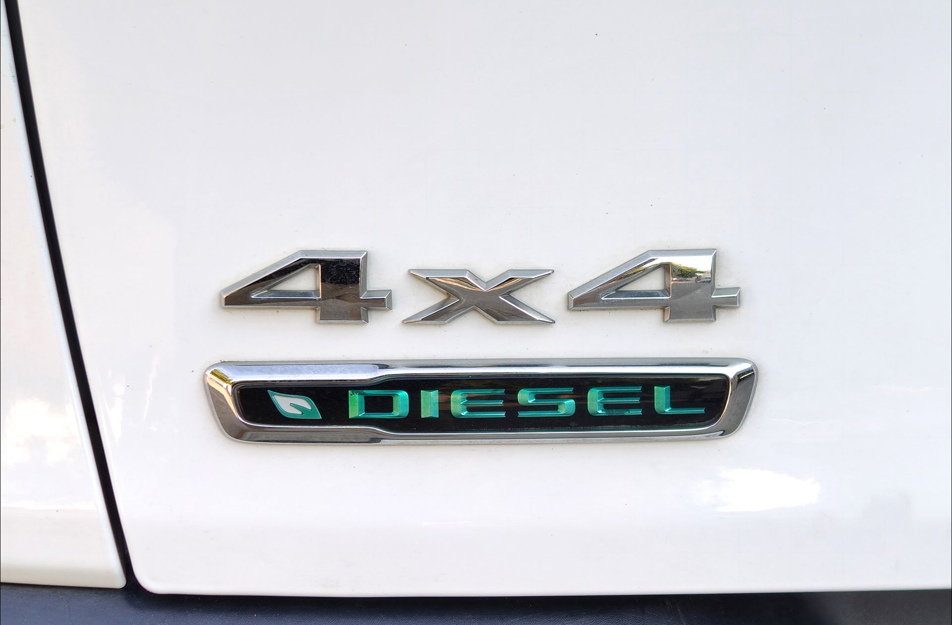 Jeep Cherokee 2.2 CRD Limited 4x4 Act. D.I - foto 5
