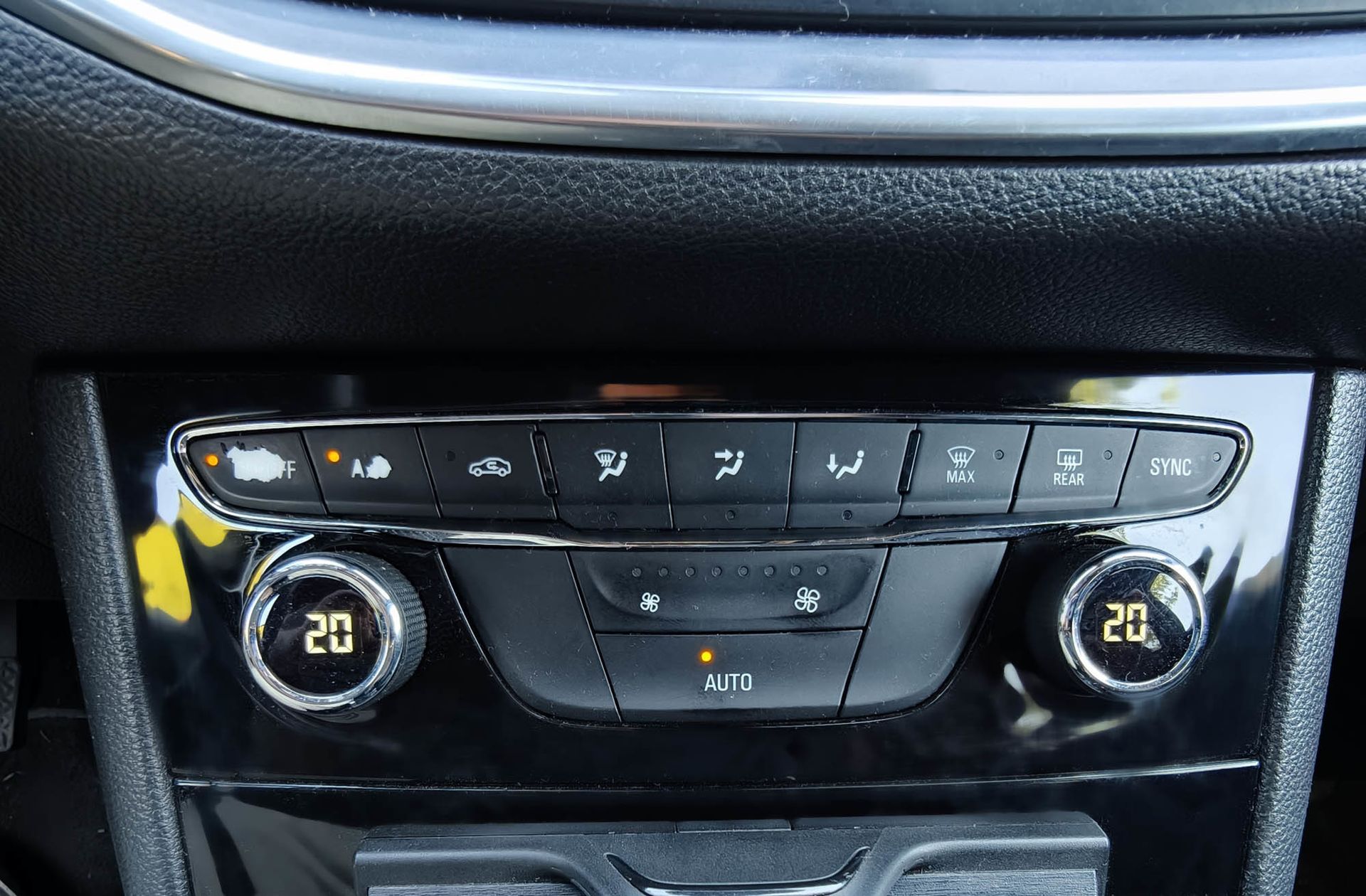 Opel Astra Sports Tourer 1.6 CDTI Dynamic - foto 32