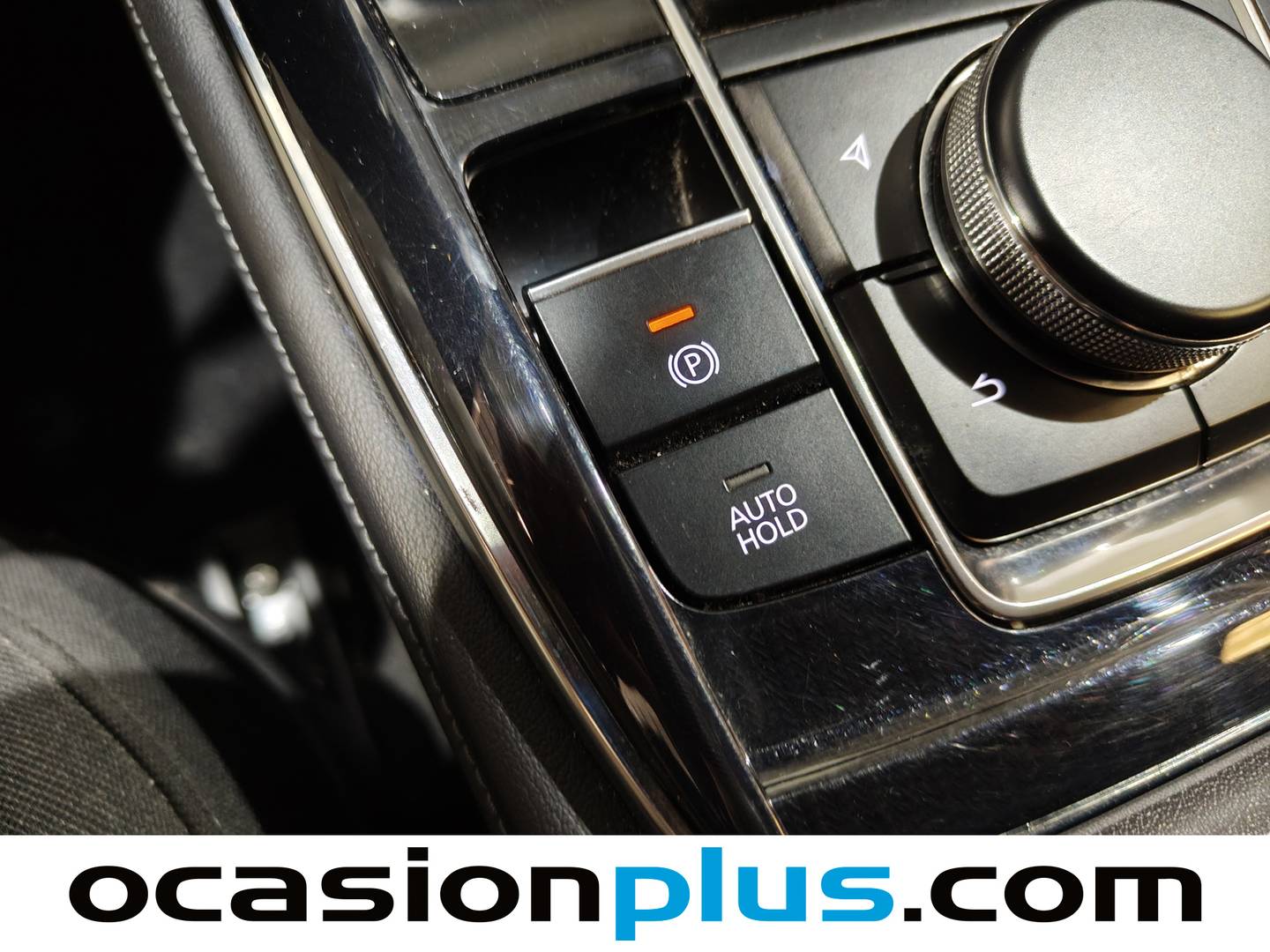 Foto Mazda CX-30 Mazda CX-30 2.0 e-Skyactiv-X Zenith AT (186 CV)