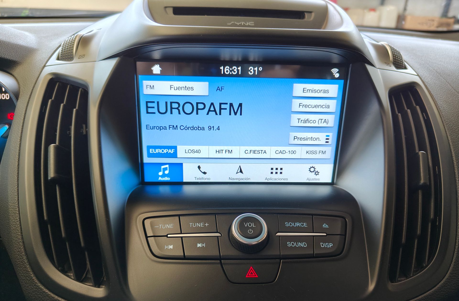 Ford Kuga 1.5 EcoBoost ST-Line 4x2 - foto 31