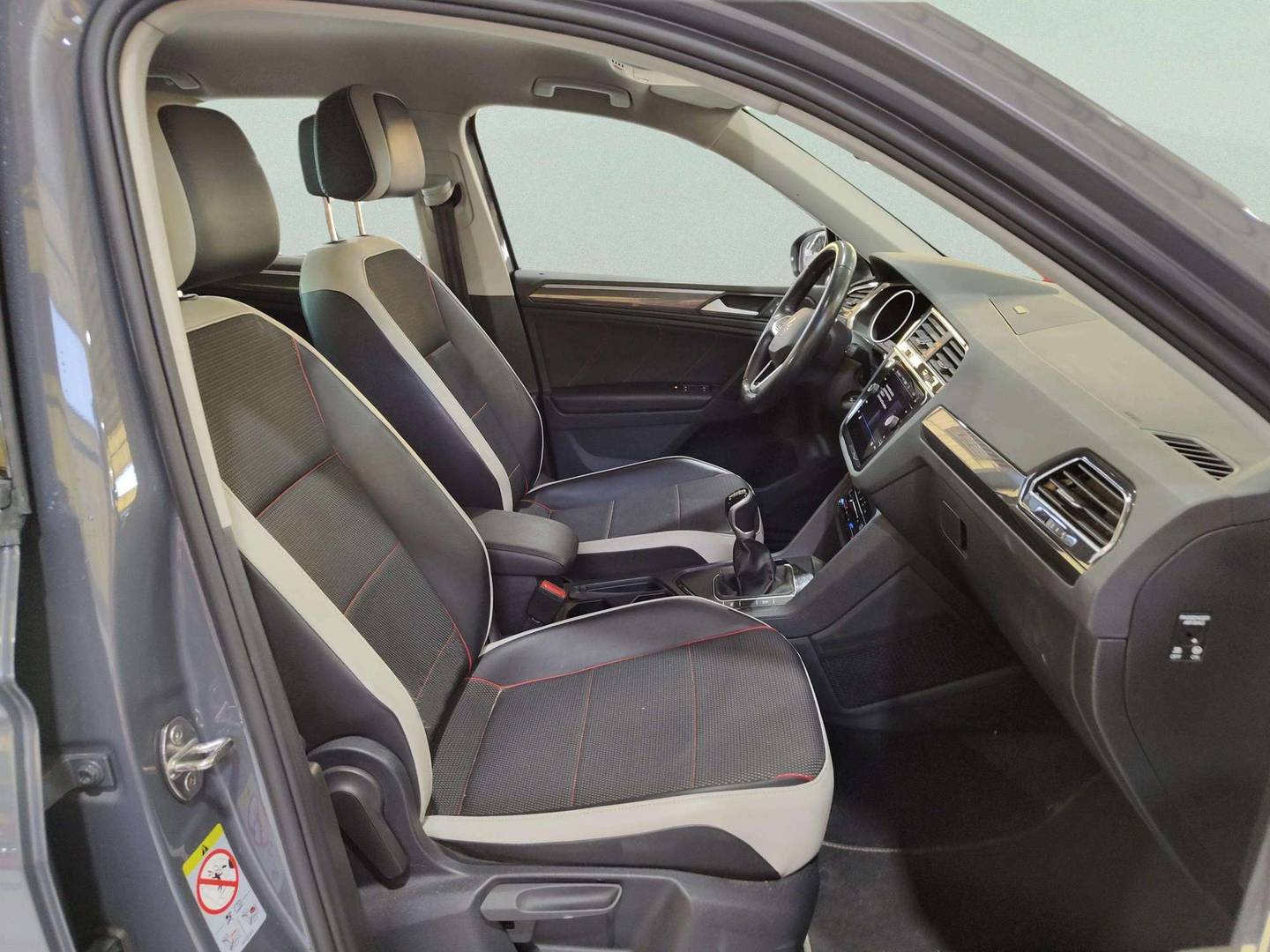 Volkswagen Tiguan Volkswagen Tiguan Urban Sport 1.5 TSI (130 CV) gasolina