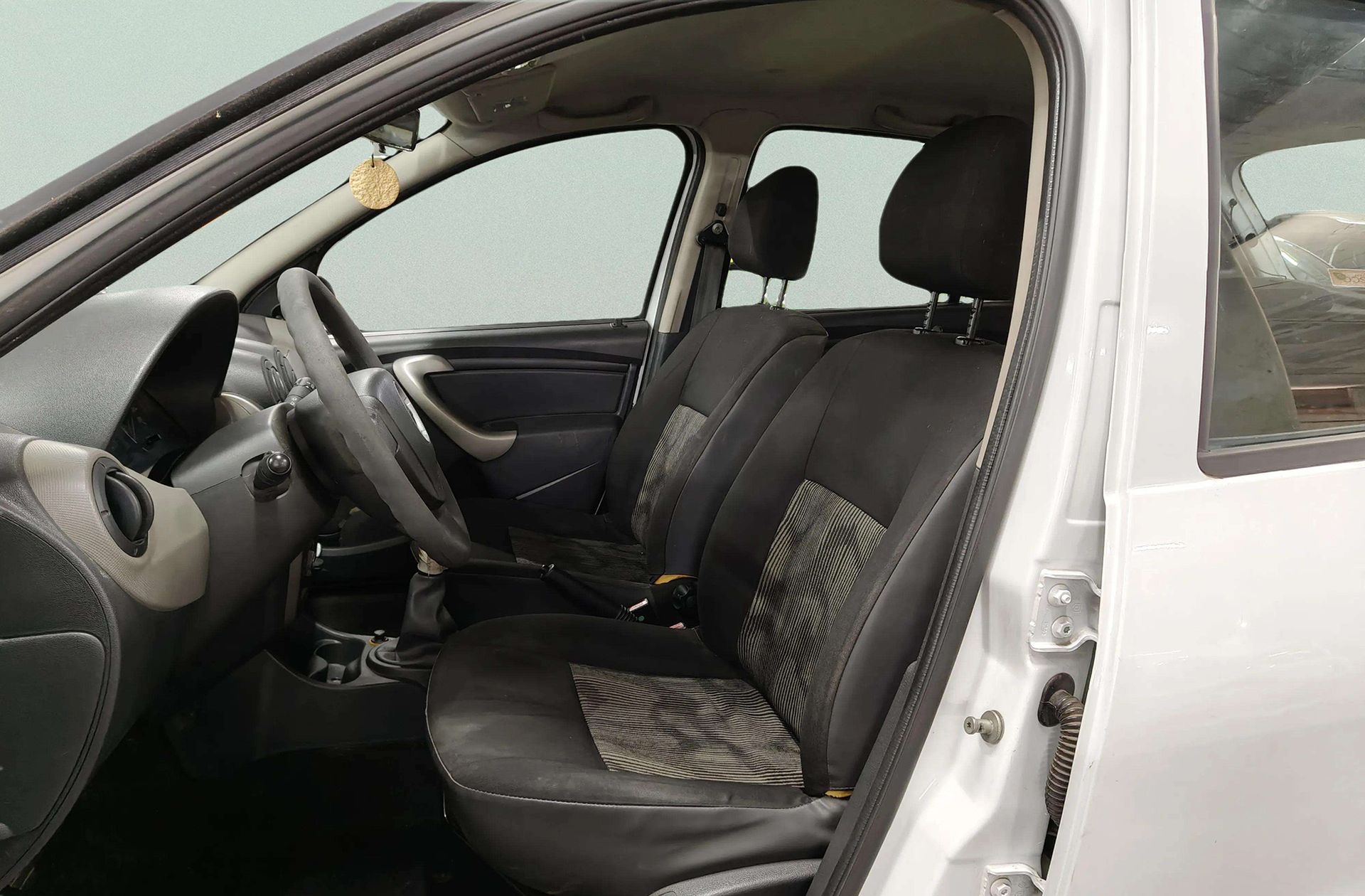 Dacia Sandero 1.2 Ambiance - foto 7