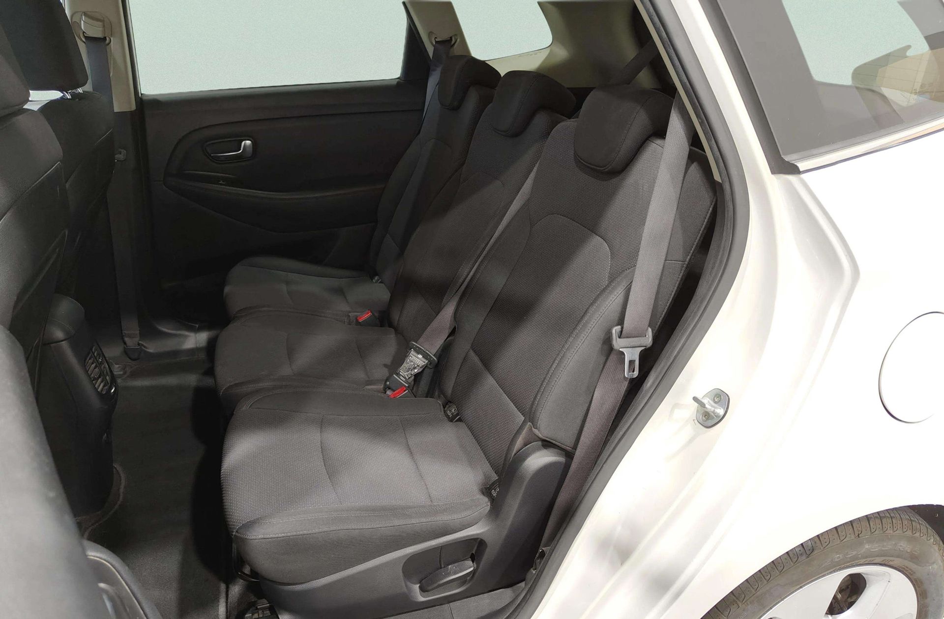 Kia Carens 1.6 GDi Drive - foto 10