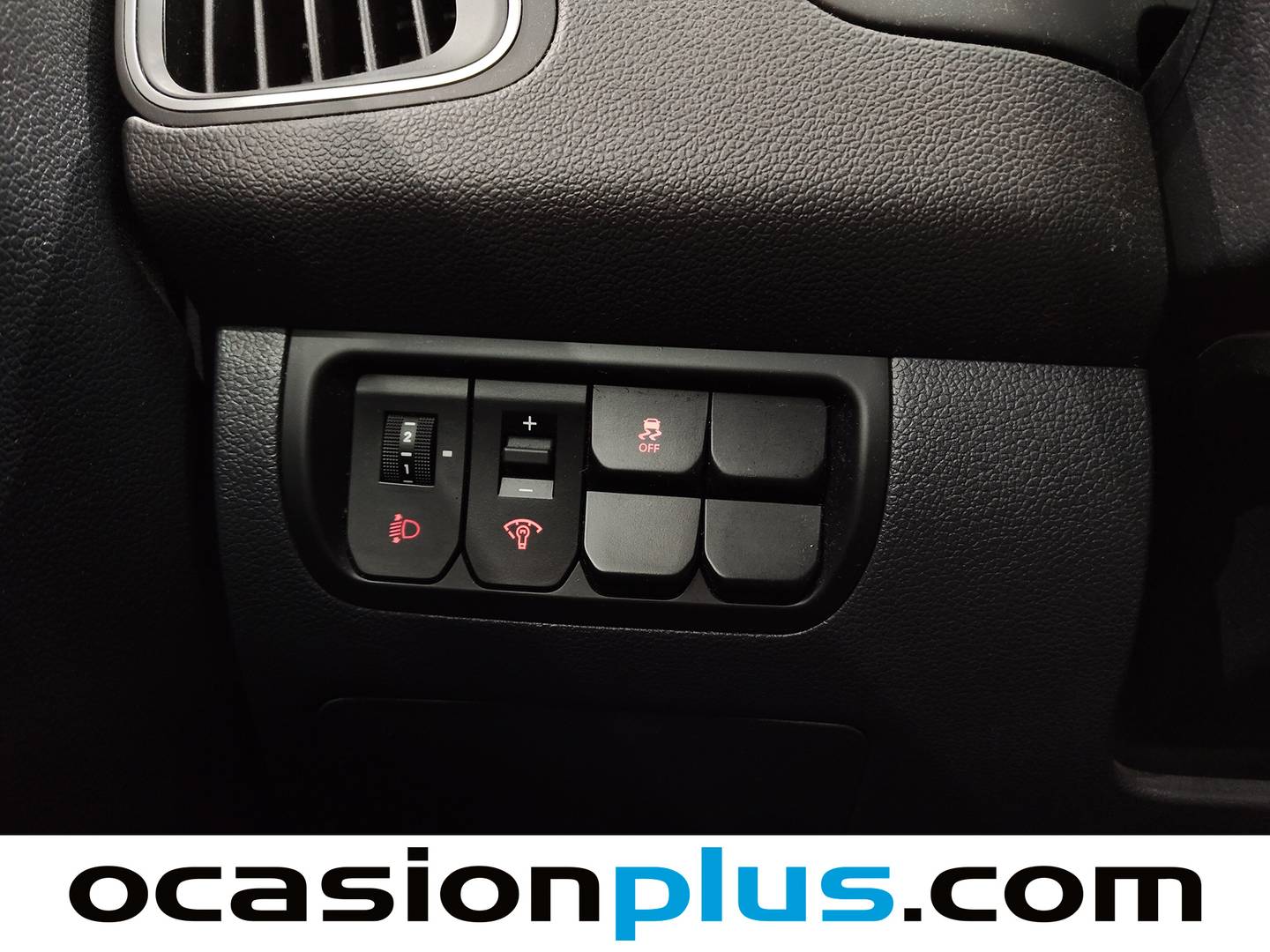Extras y acabados del KIA Rio KIA Rio 1.2 CVVT Tech (84 CV)