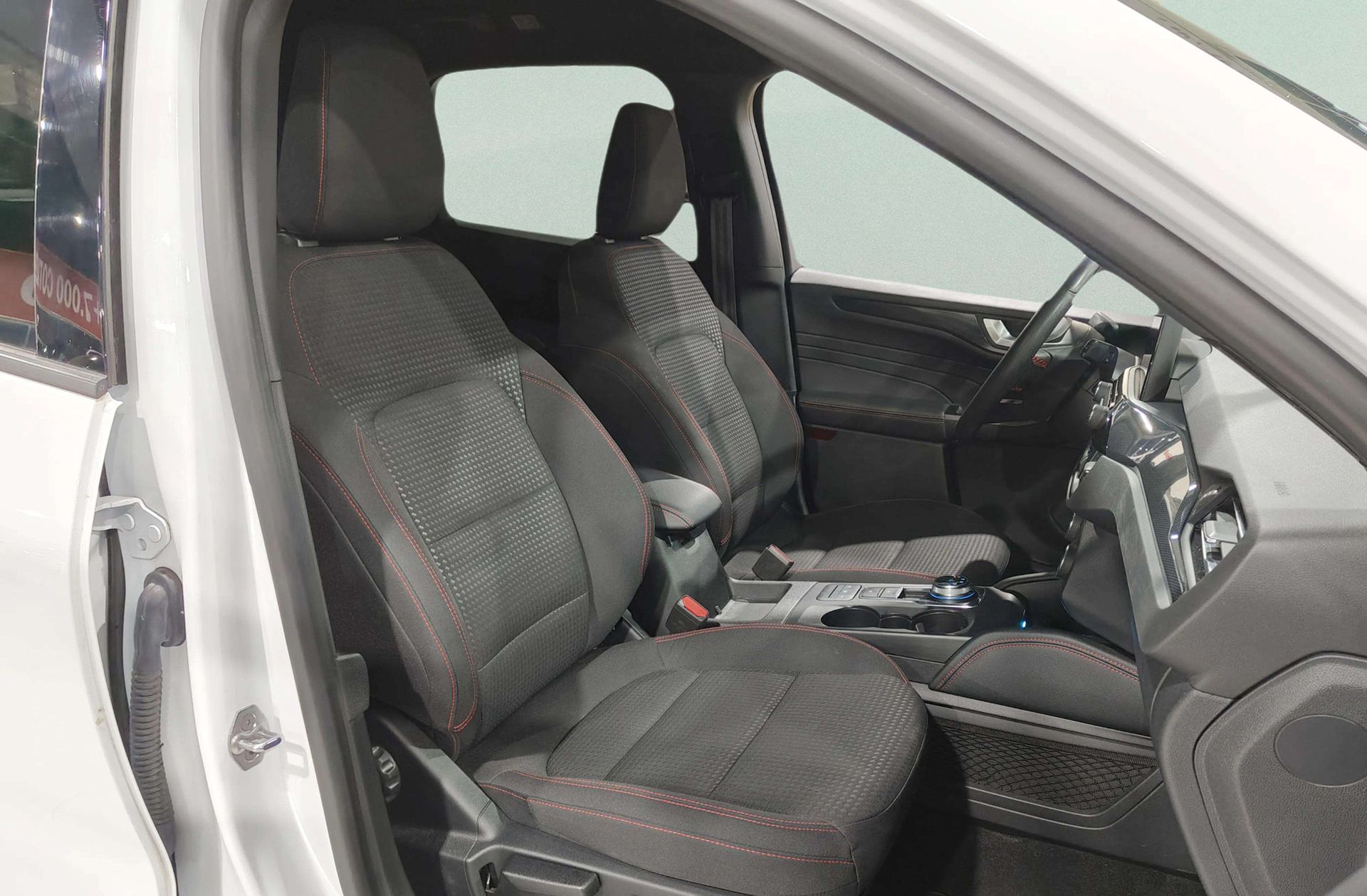 Ford Kuga 2.5 Duratec Fhev ST-Line - foto 14