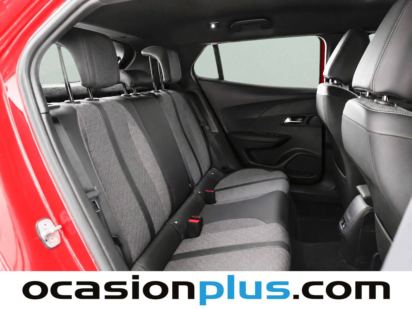 Peugeot 2008 Peugeot 2008 PureTech 100 S&S Allure (100 CV) gasolina