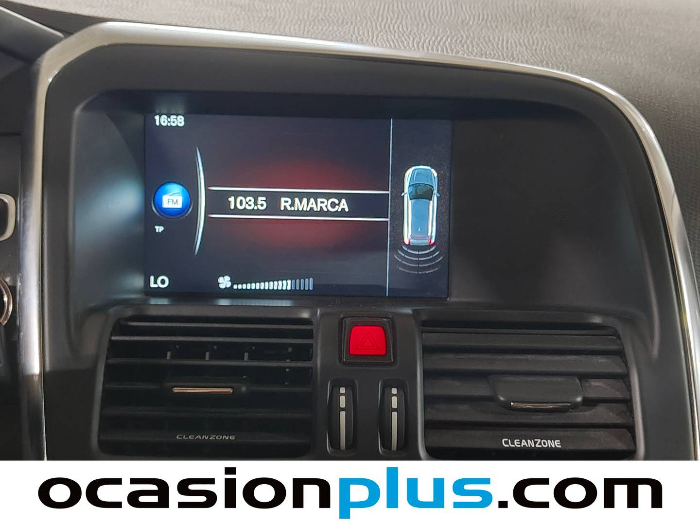 Equipamiento del Volvo XC60 Volvo XC60 D4 Momentum Auto (190 CV)