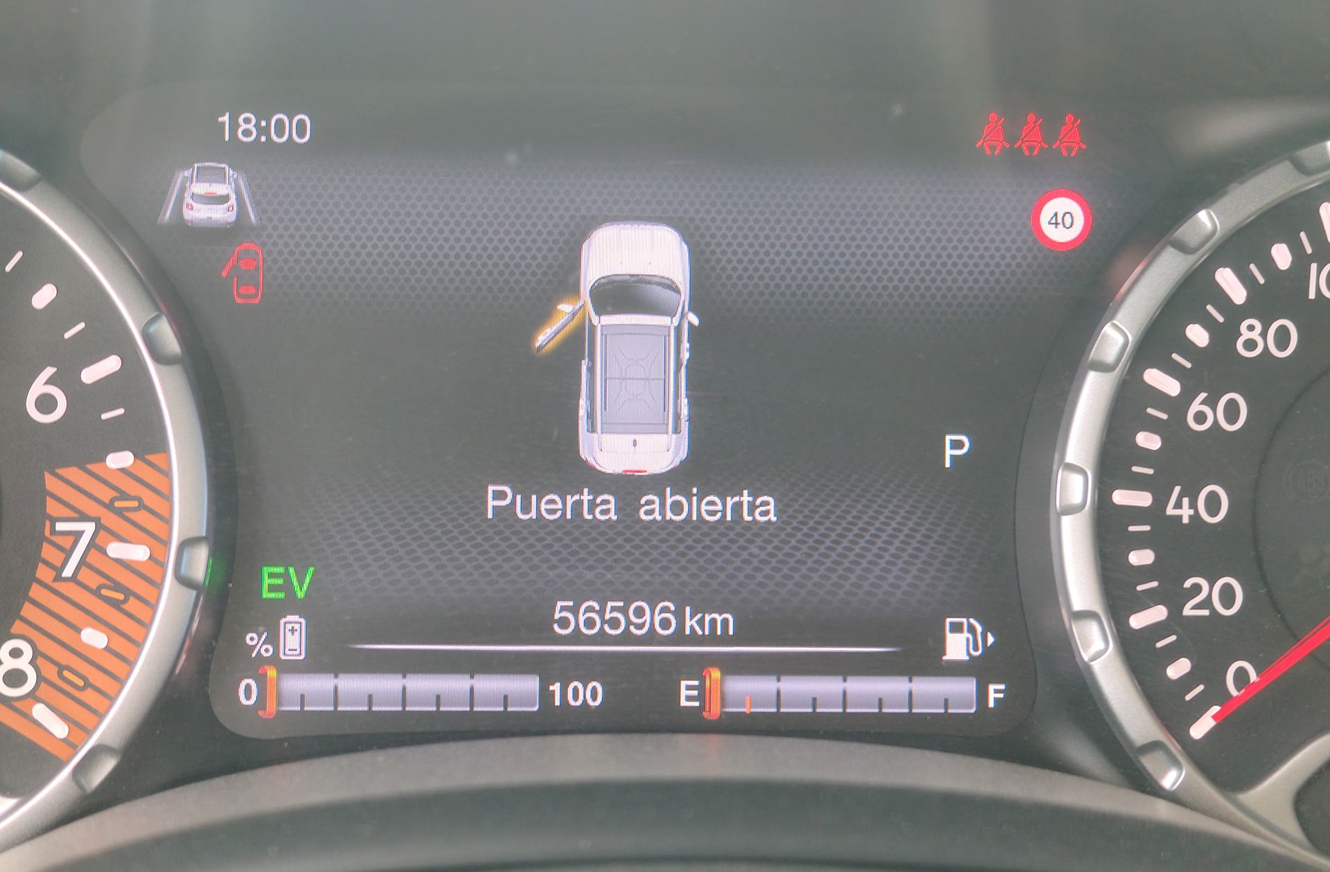 Jeep Renegade eHybrid 1.5 Limited ATX - foto 7