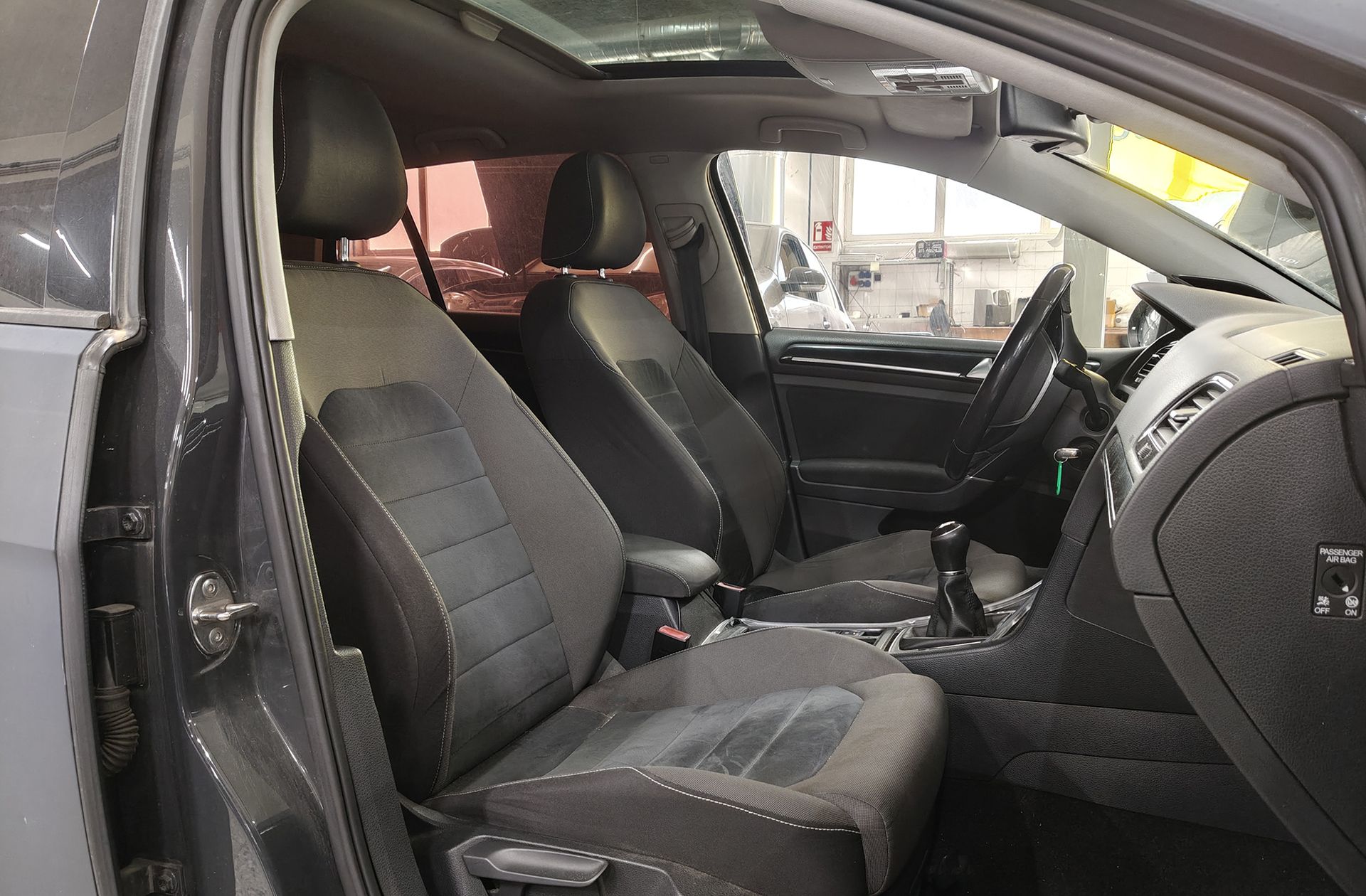 Volkswagen Golf 1.6 TDI CR BMT - foto 16
