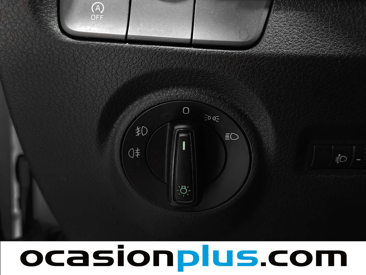 Skoda Fabia Skoda Fabia 1.0 MPI Ambition (75 CV) de segunda mano