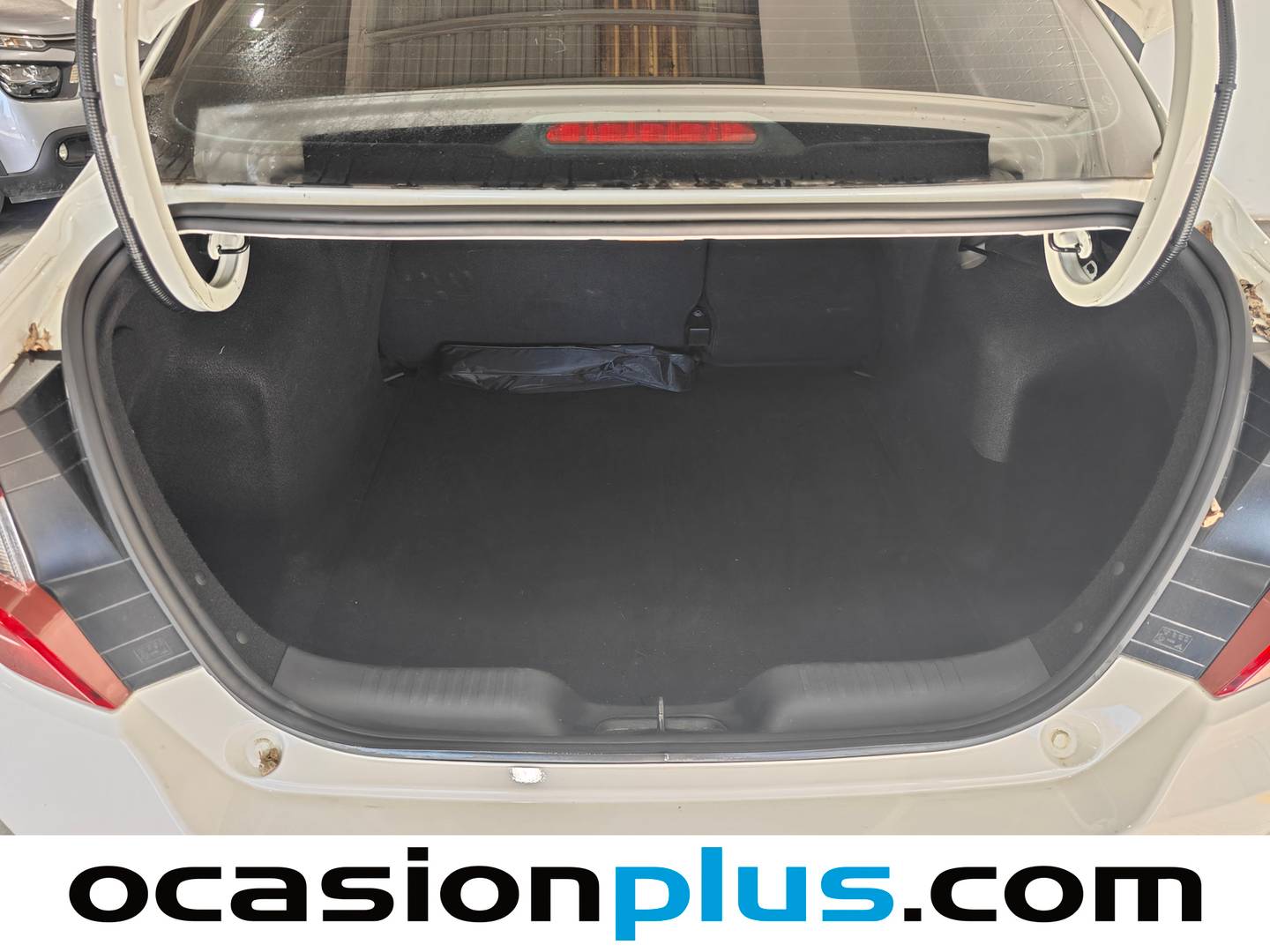 Fotos maletero Fiat Tipo Fiat Tipo Sedan 1.3 Multijet Lounge (95 CV)
