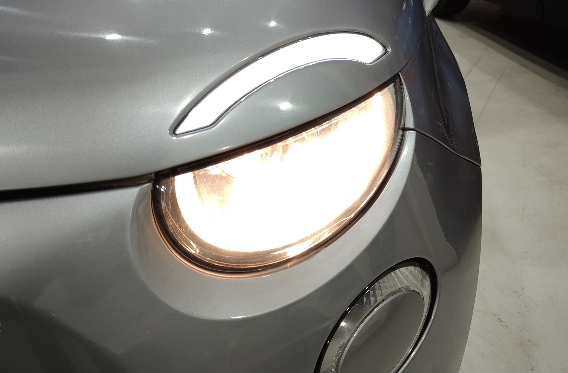 Fiat 500 Eléctrico Icon Hb 320km - foto 13