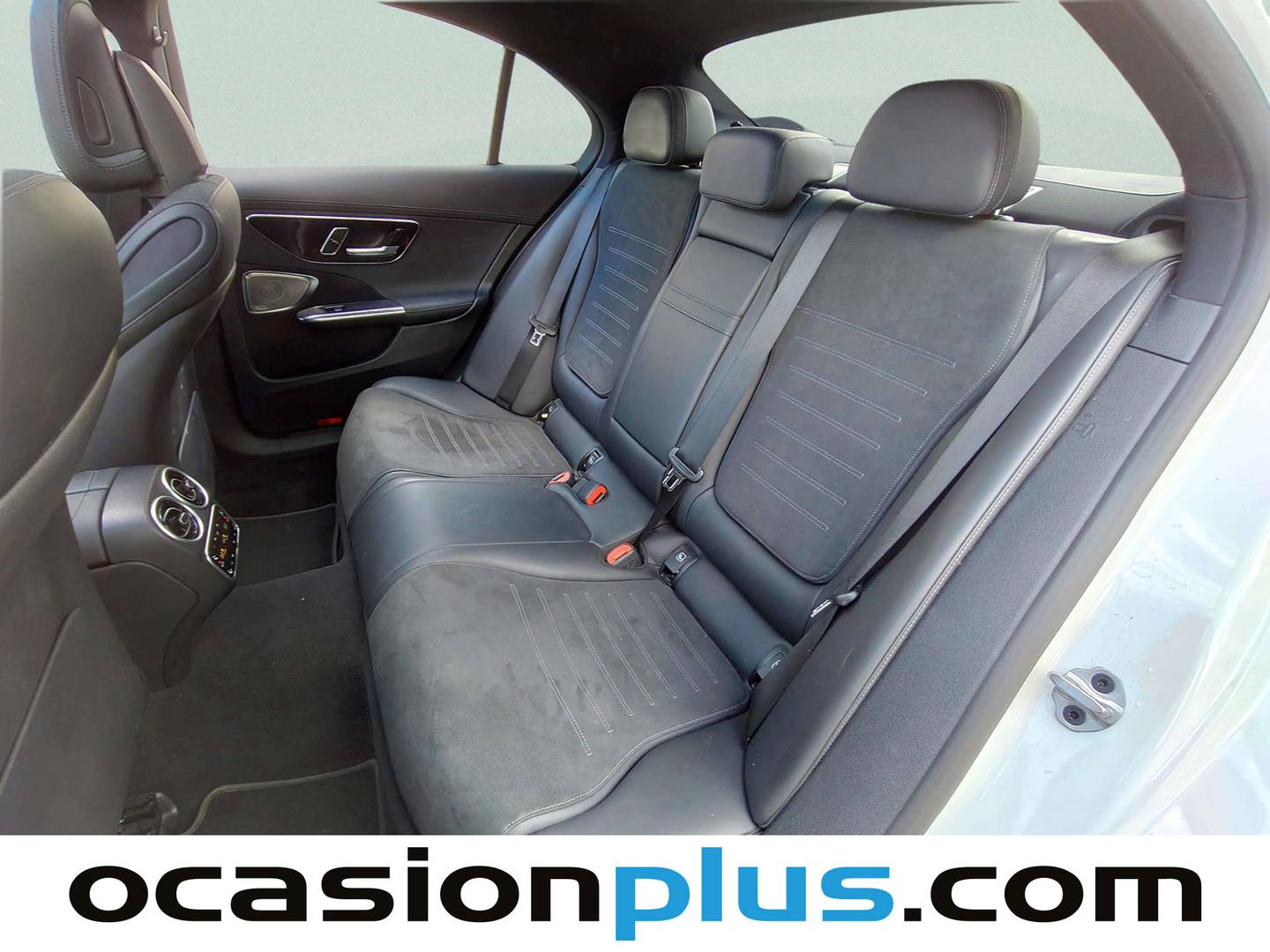 Foto asientos traseros Mercedes Clase C Mercedes Clase C 220 d (200 CV) Pack AMG