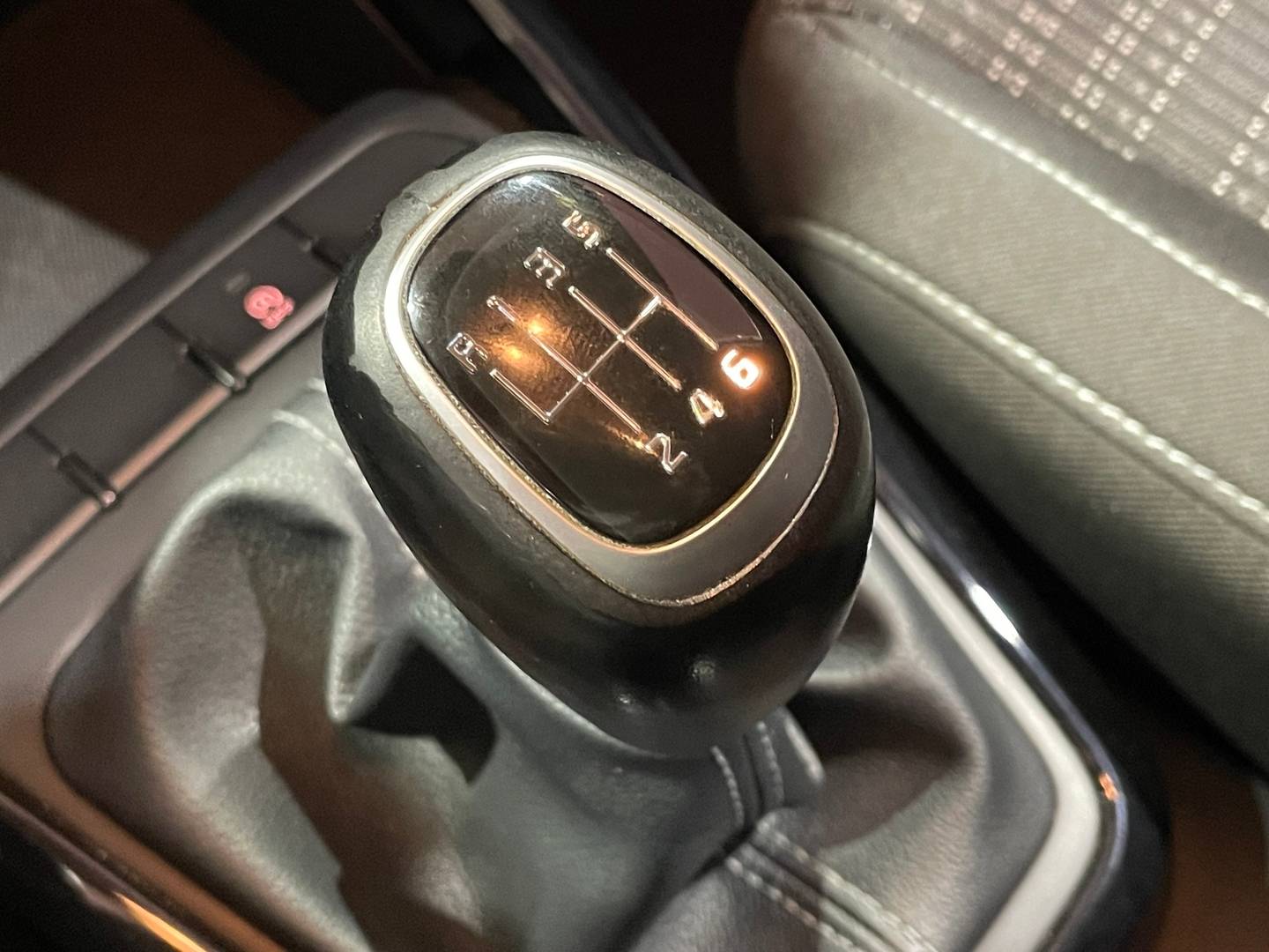 Foto KIA Stonic Kia Stonic 1.0 T-GDi Eco-Dynamic Drive  (120 CV)