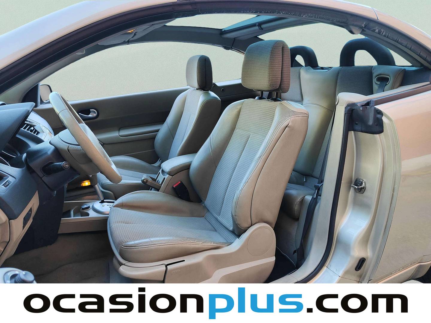 Foto asientos delanteros Renault Mégane Renault Megane Coupe Cabrio Privilege 2.0 16v (135 CV) Auto