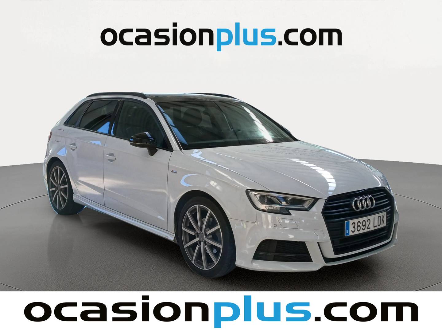 Foto delantera Audi A3 Audi A3 Sportback Black Line 35 TFSI (150 CV) S-Tronic derecha