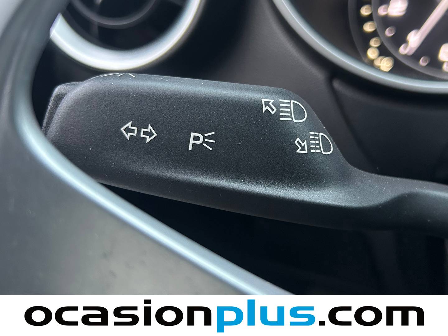 Alfa Romeo Stelvio Alfa Romeo Stelvio 2.0 Gasolina Sprint Q4 Auto (200 CV) seminuevo