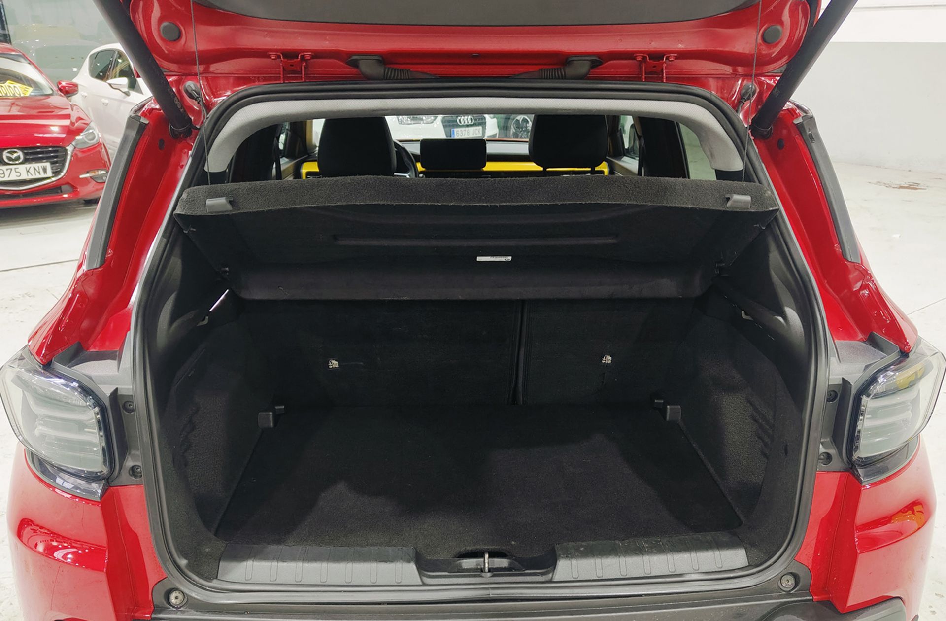 Jeep Avenger 1.2 G Summit - foto 19