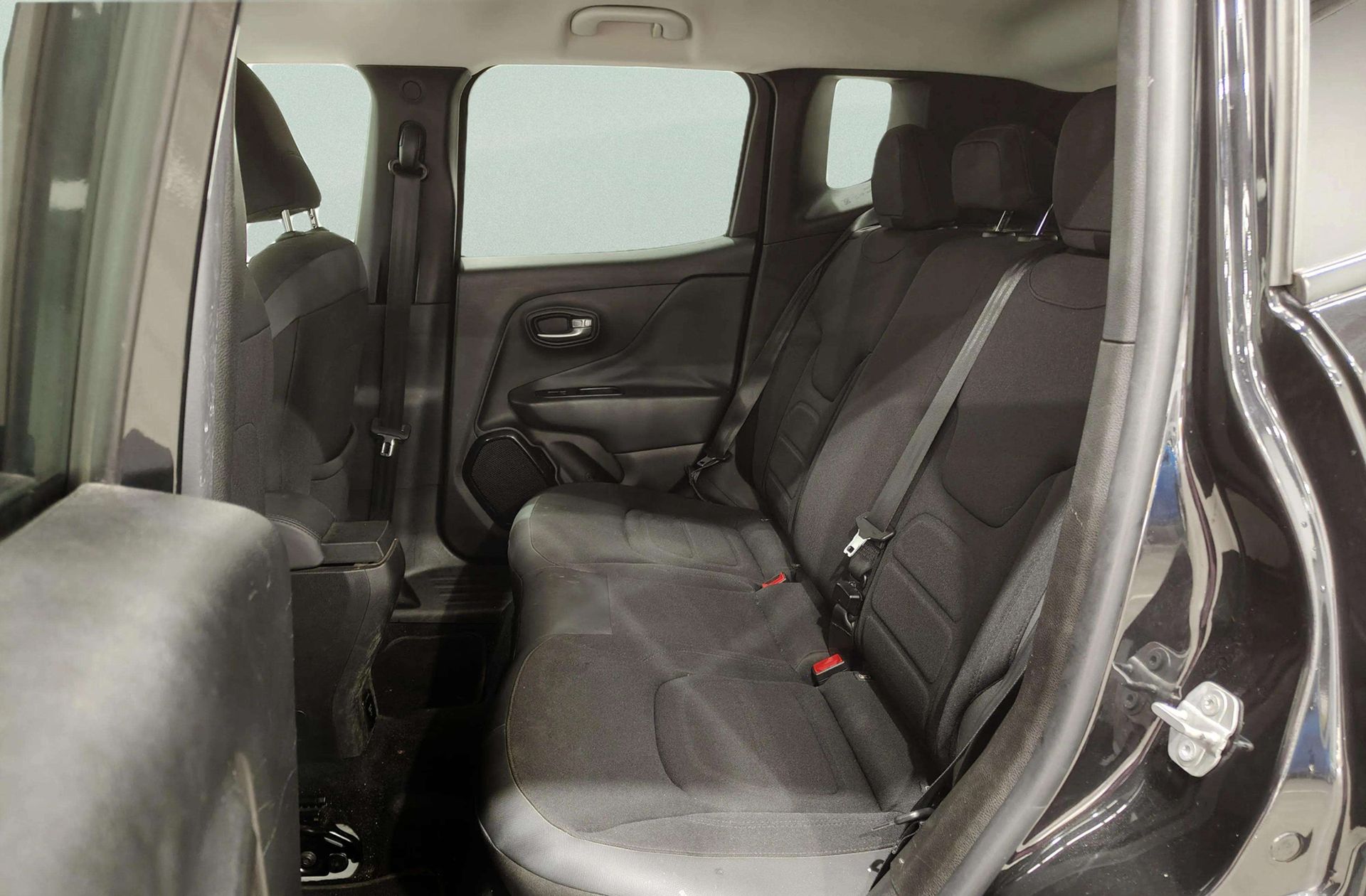 Jeep Renegade 1.6 MultiJet Dawn of Justice 4x2 - foto 12