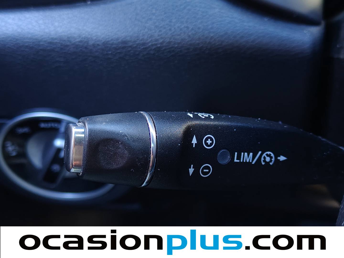 Foto Infiniti QX30 Infiniti QX30 2.2D Premium Tech AWD 7DCT 125 kW (170 CV)