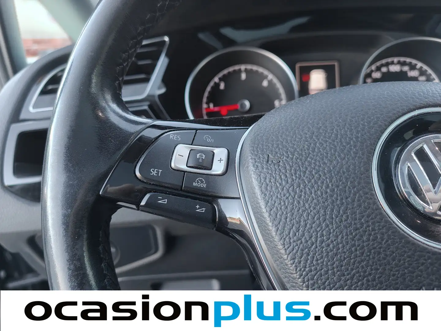 Foto Volkswagen Touran Volkswagen Touran 2.0 TDI BMT (150 CV) DSG 7 Plazas