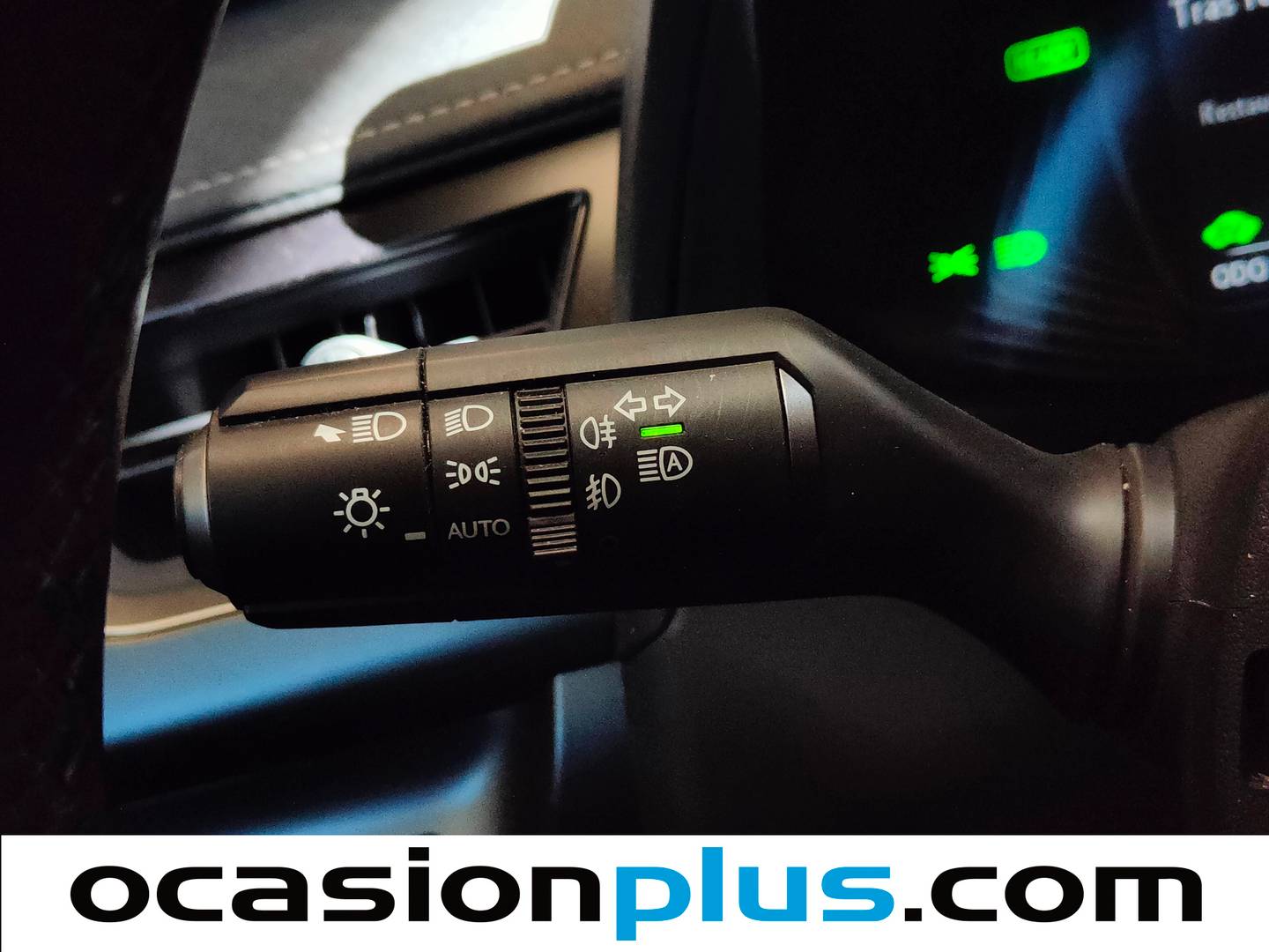 Paquetes del Lexus UX Lexus UX 250h Premium (184 CV)