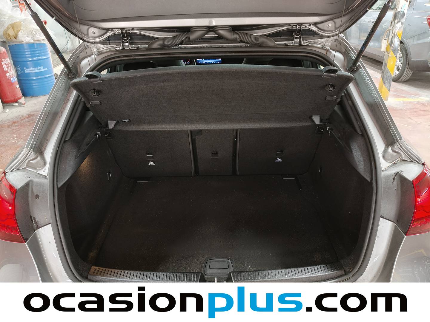 Fotos maletero Mercedes Clase A Mercedes-Benz Clase A A 200 d (150 CV) Pack AMG