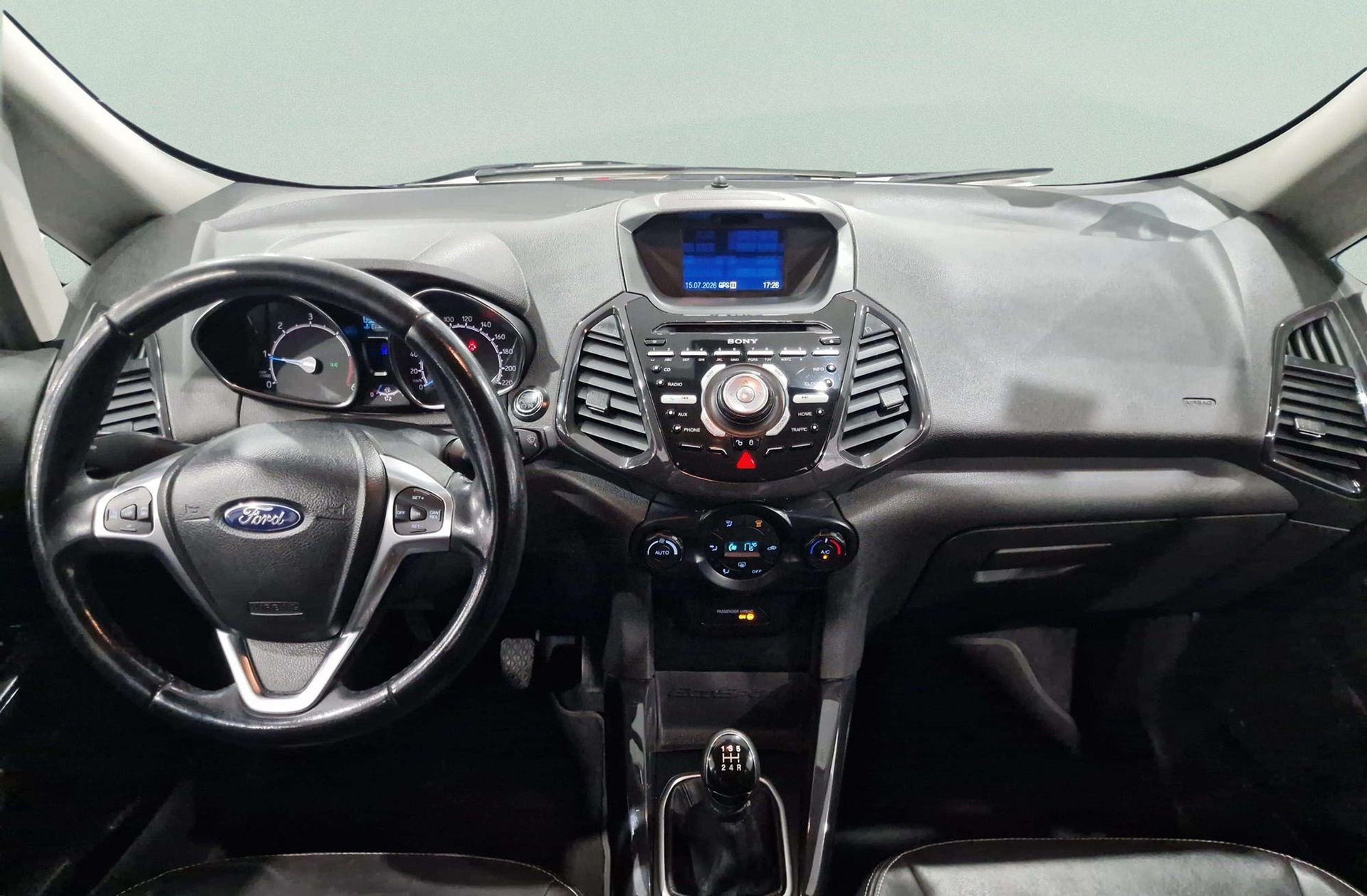 Ford EcoSport 1.5 TDCi Titanium - foto 6