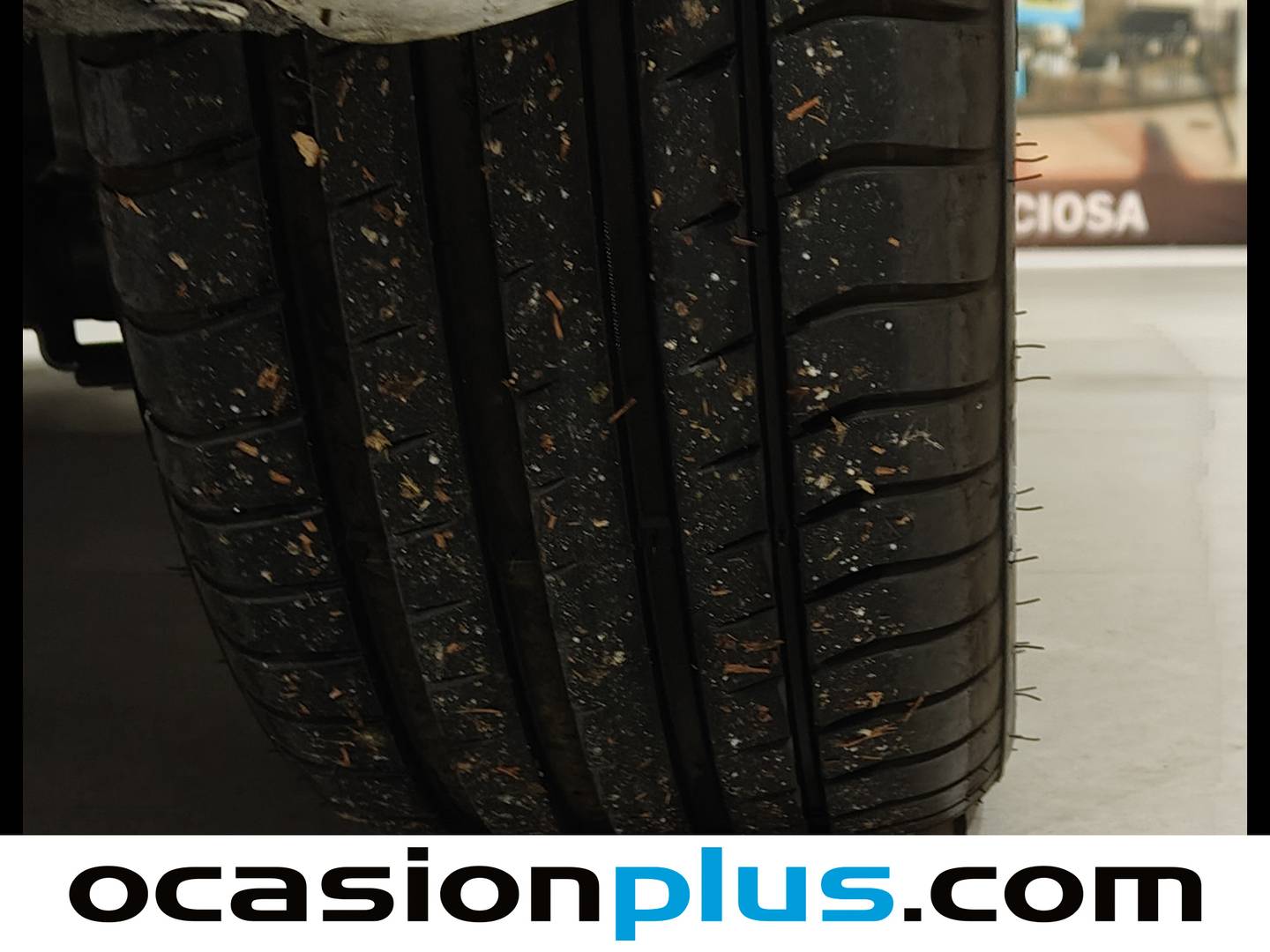 Foto KIA Carens Kia Carens 1.6 GDi Drive (135 CV)