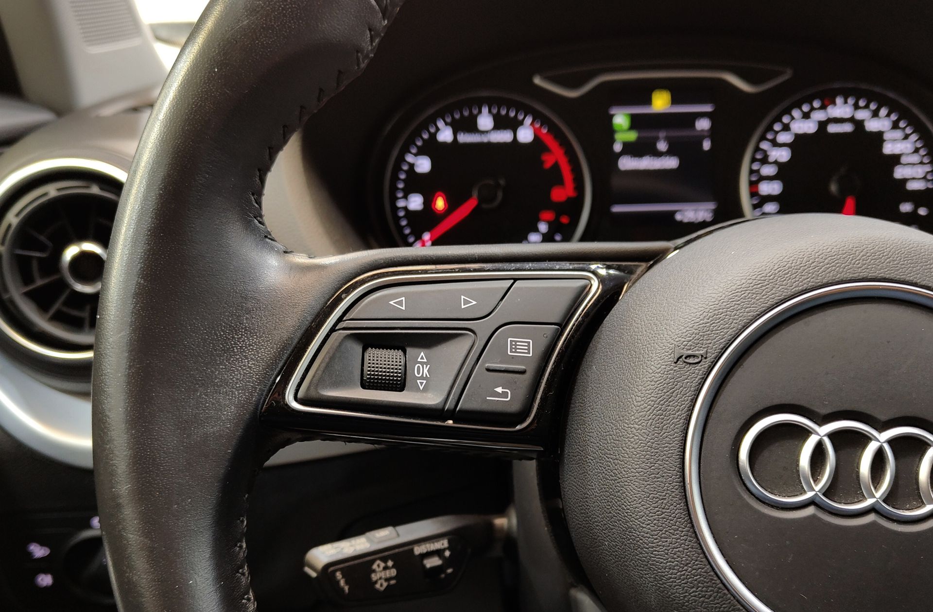 Audi Q2 sport 30 TFSI - foto 28