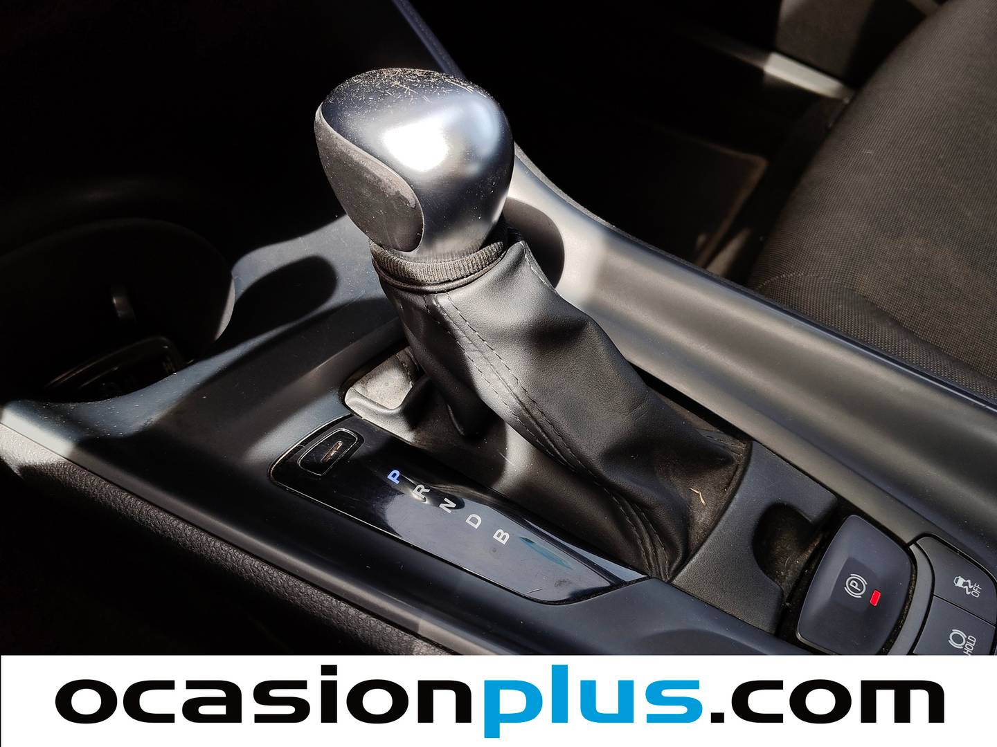 Toyota C-HR Toyota C-HR 1.8 125H Active (122 CV) de segunda mano