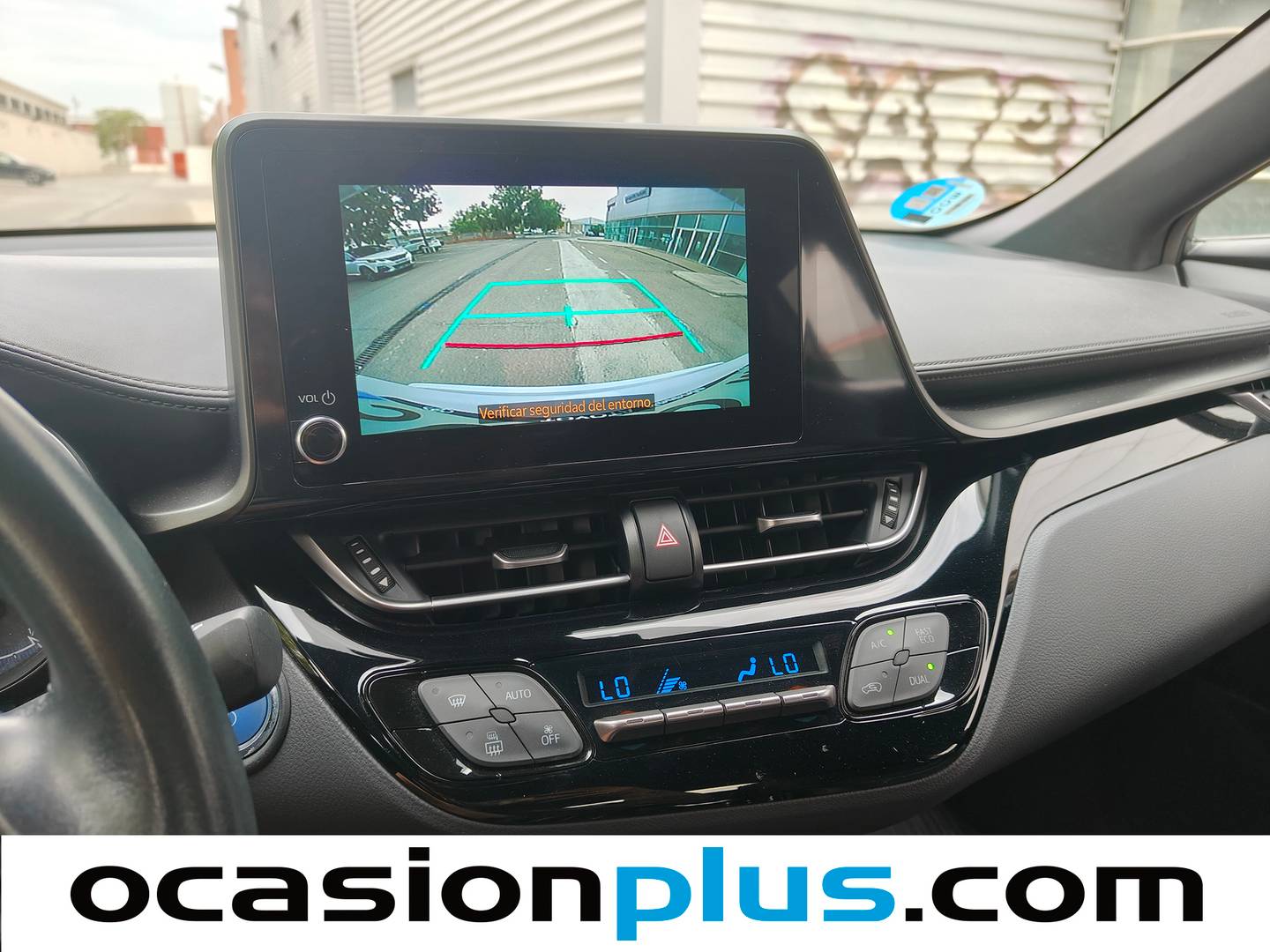 Equipamiento del Toyota C-HR Toyota C-HR 1.8 125H Advance (122 CV)