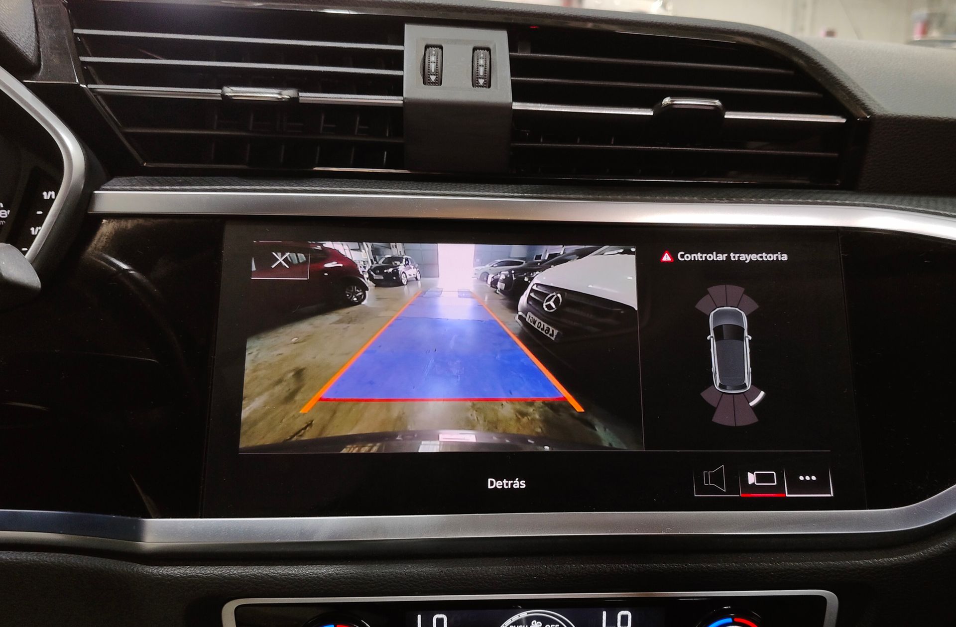 Audi Q3 Advanced 35 TDI - foto 9