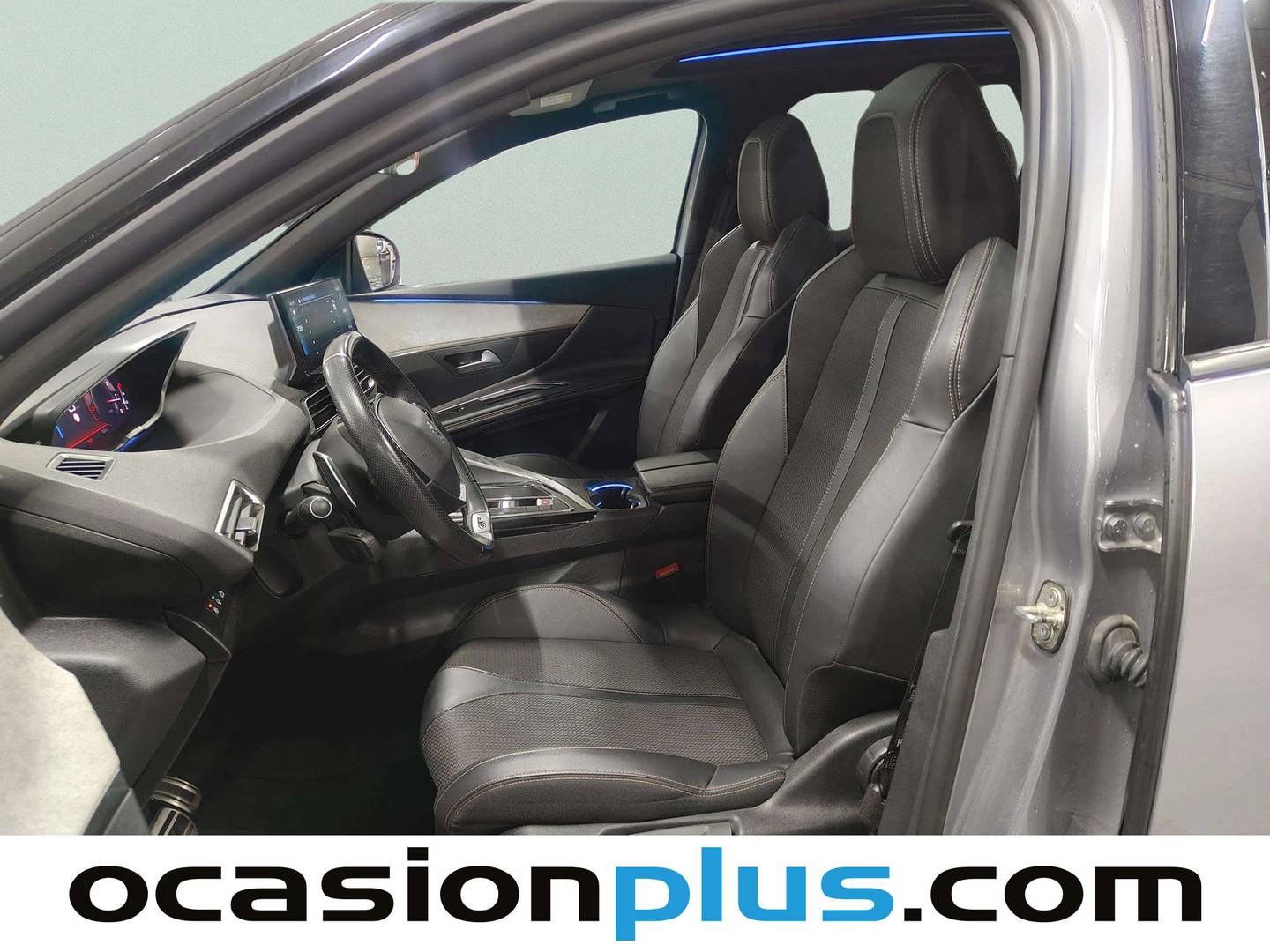 Foto Peugeot 3008 Peugeot 3008 PureTech 130 S&S GT EAT8 (130 CV)